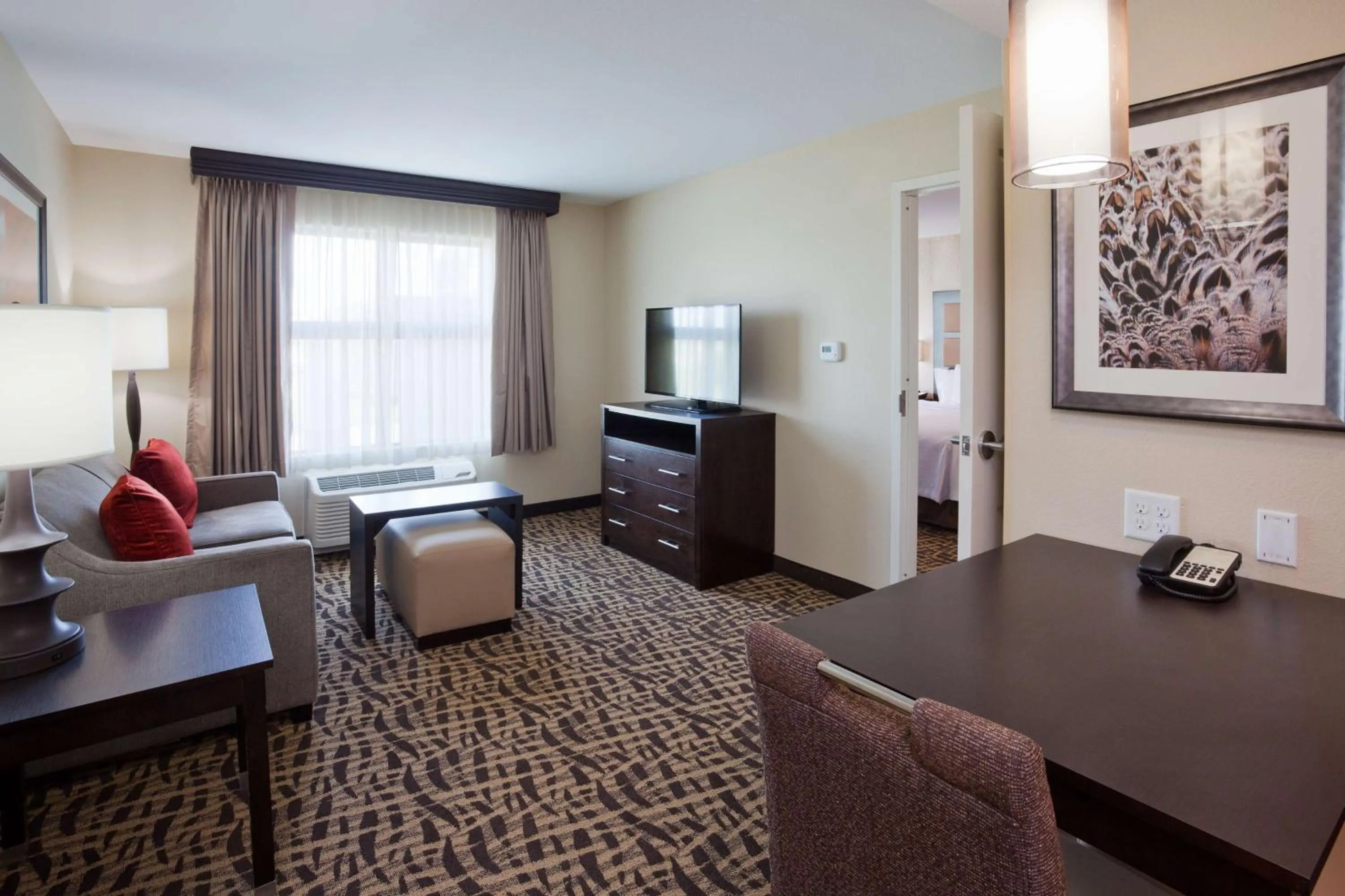 Bedroom in Homewood Suites Davenport