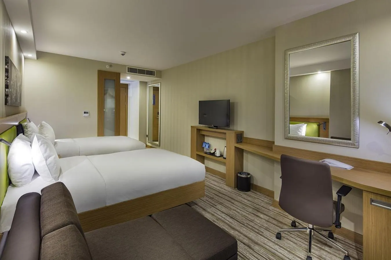 Bed in Hampton by Hilton Istanbul Atakoy