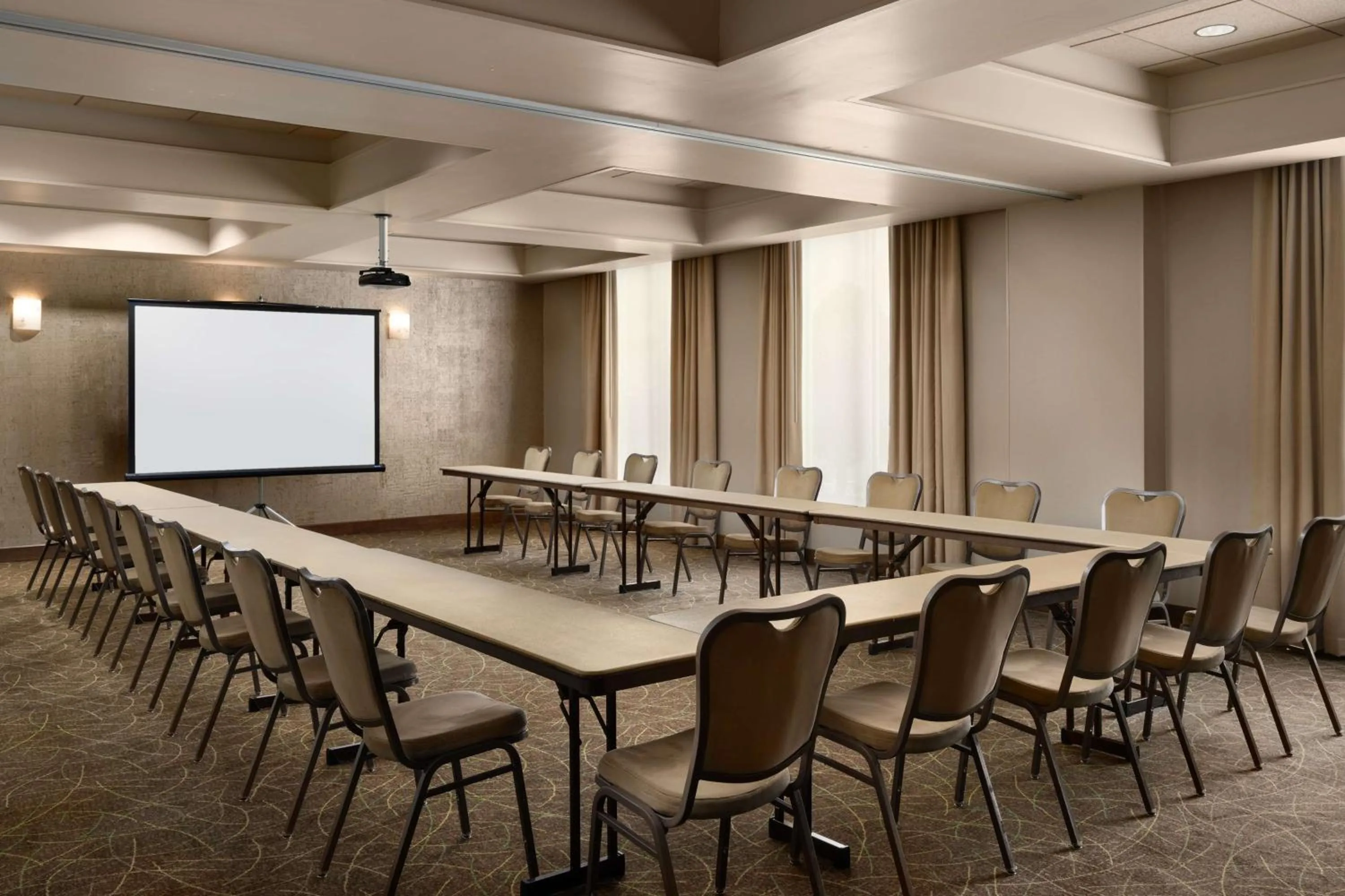 Meeting/conference room in Hampton Inn & Suites Orlando/Downtown South - Medical Center
