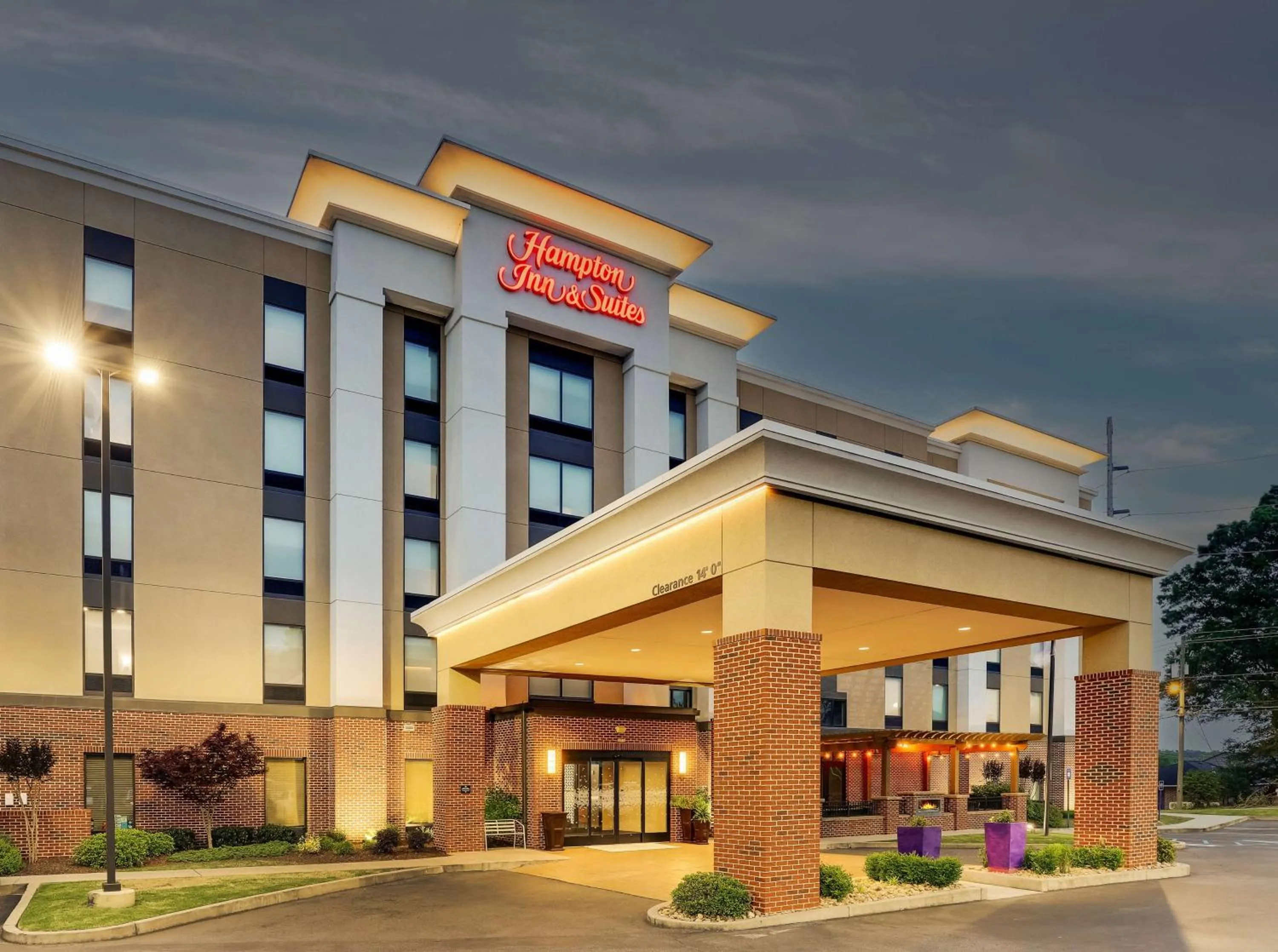 Property building in Hampton Inn and Suites Rome, GA
