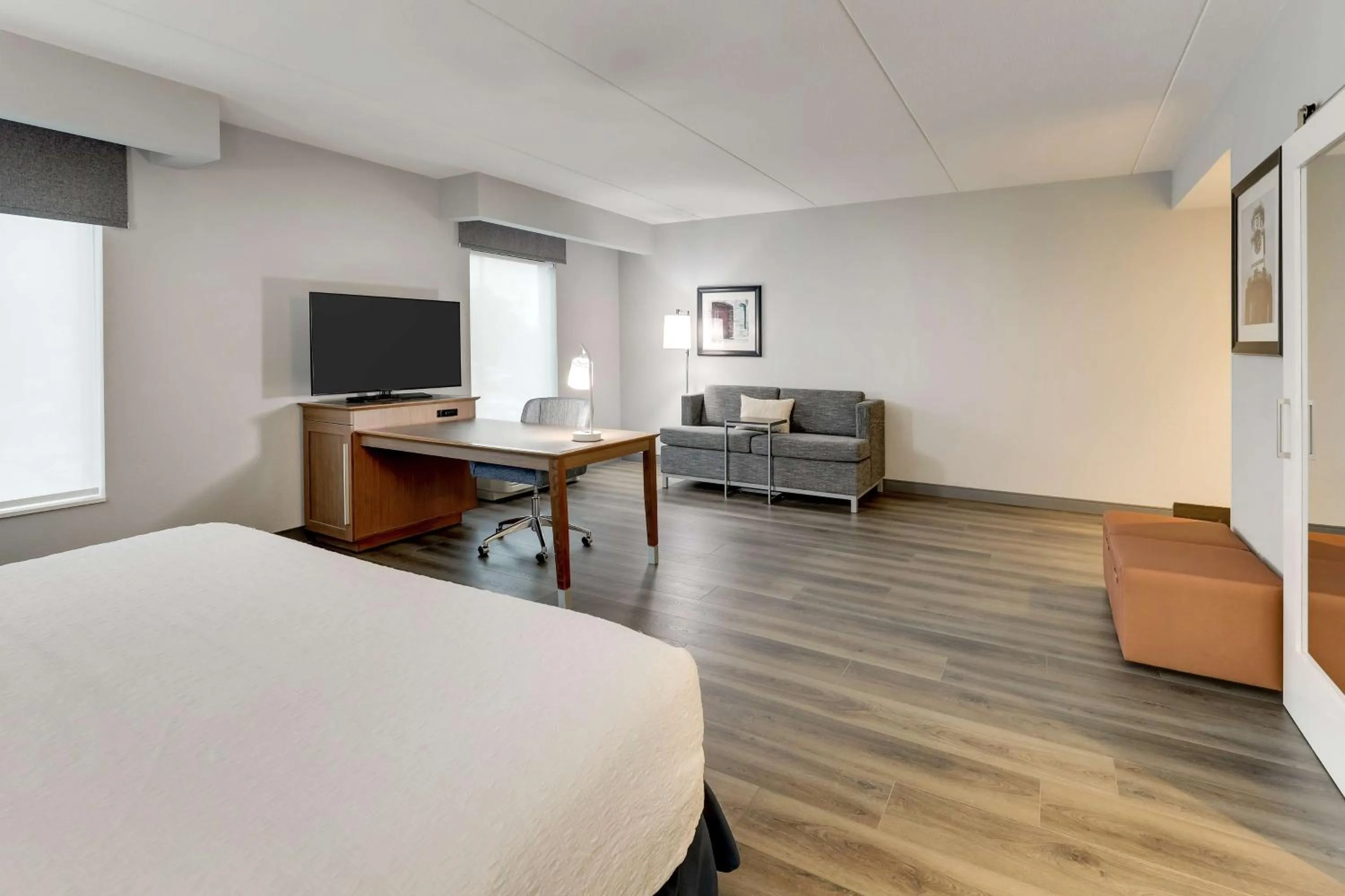 Bedroom, Bed in Hampton Inn and Suites Rome, GA