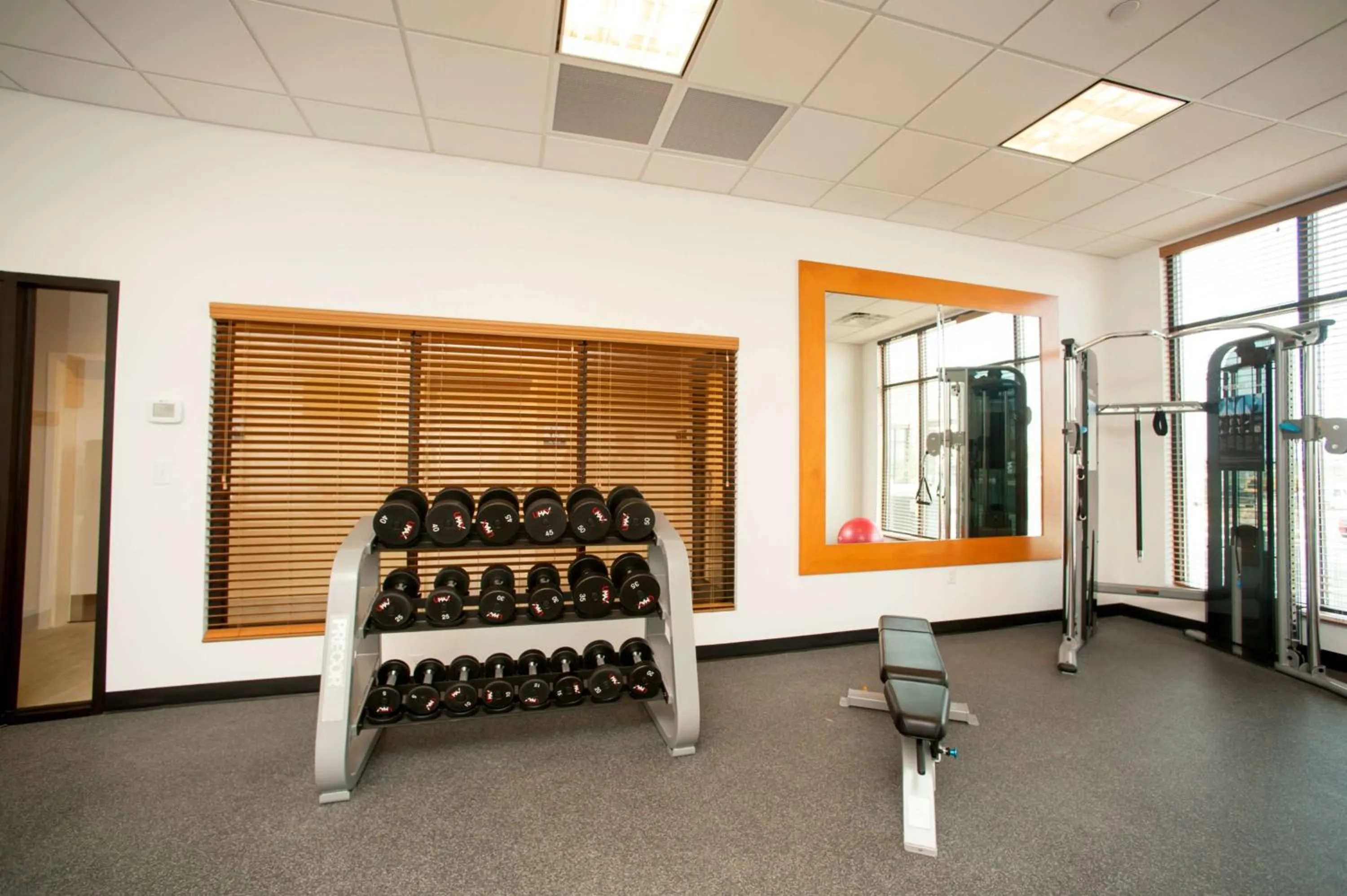 Fitness centre/facilities in Hilton Garden Inn San Antonio-Live Oak Conference Center