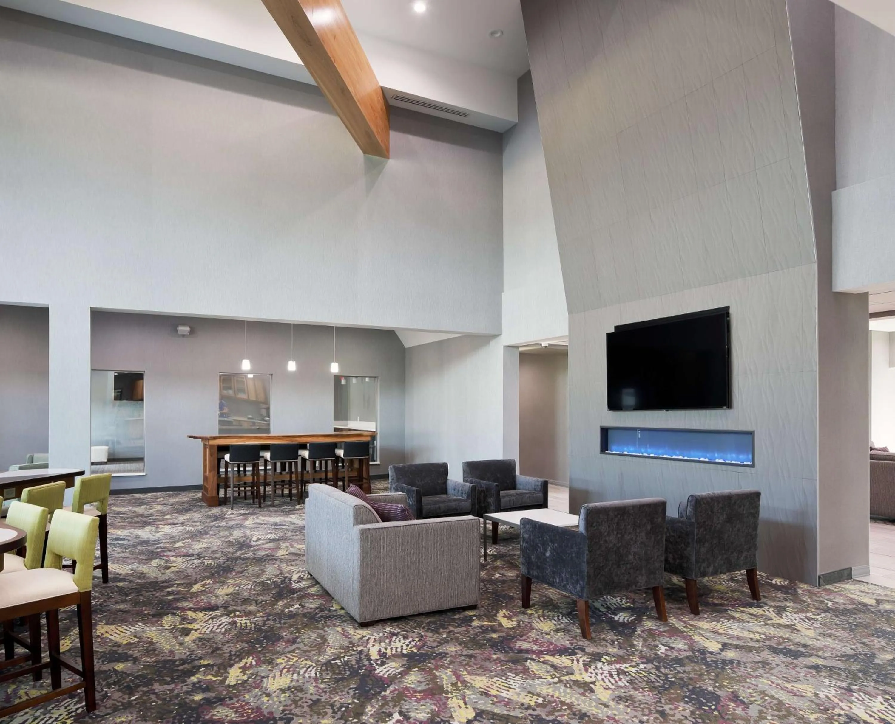 Lobby or reception in Homewood Suites By Hilton Topeka
