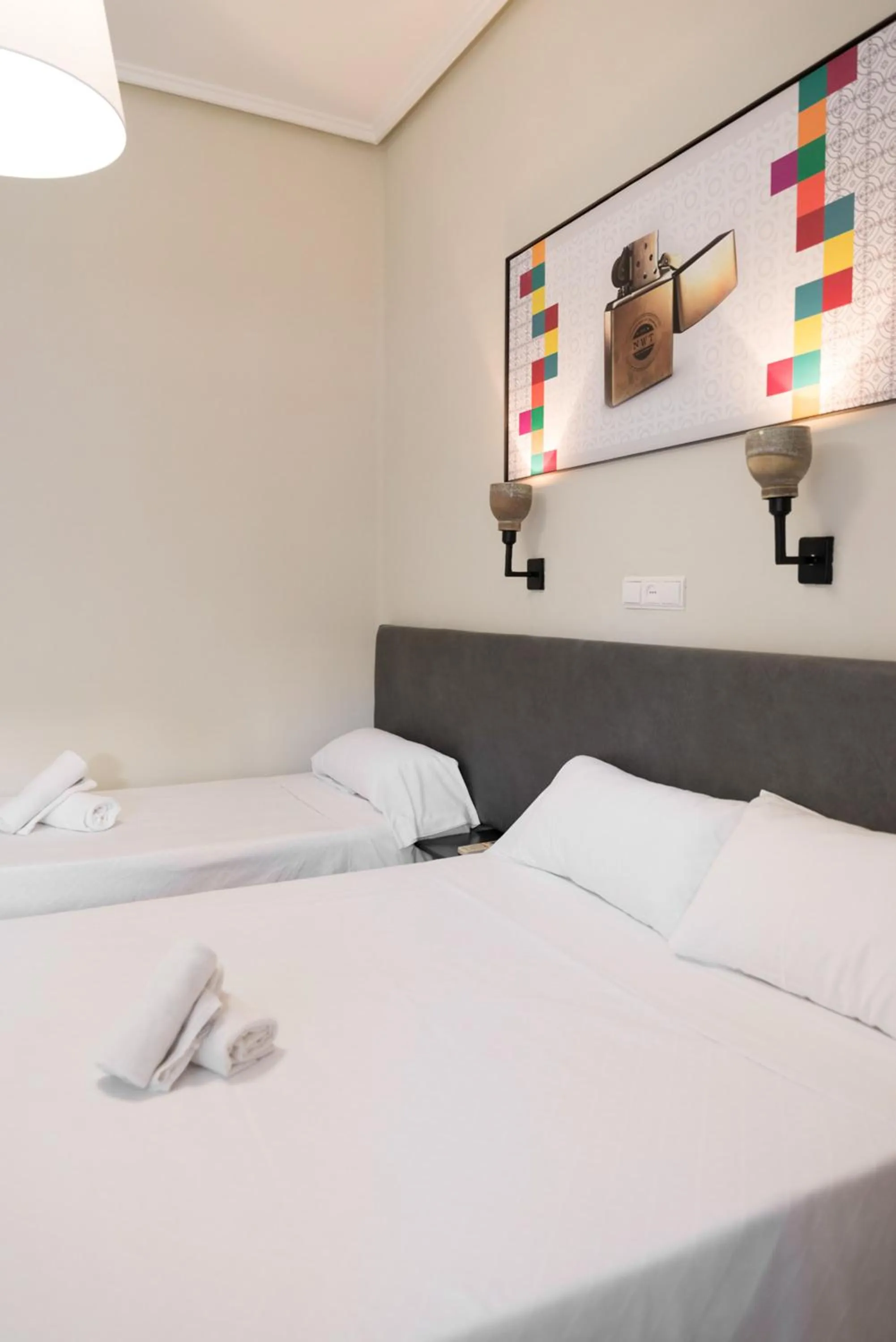 Photo of the whole room, Bed in NWT Central Station Valencia