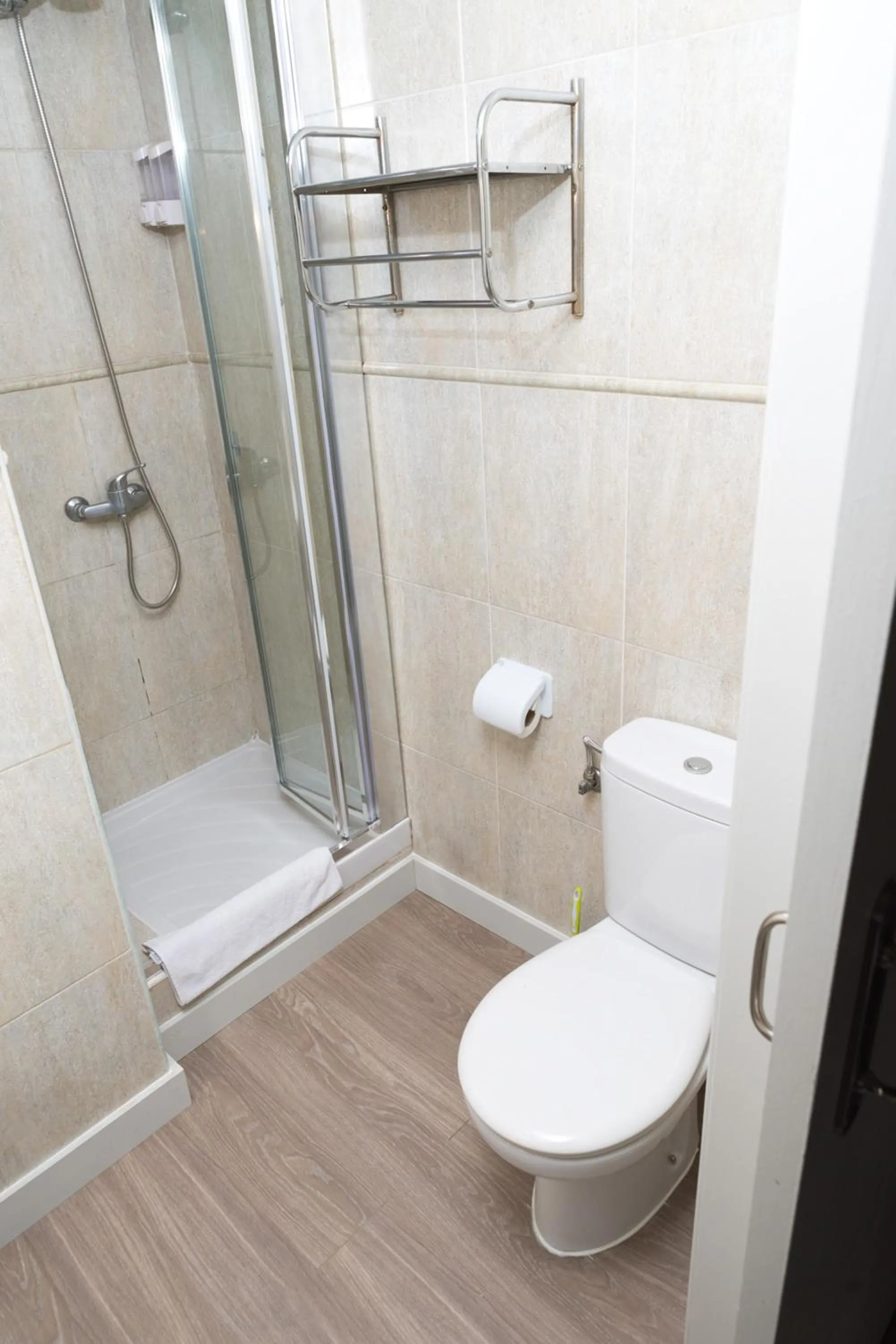 Bathroom in NWT Central Station Valencia