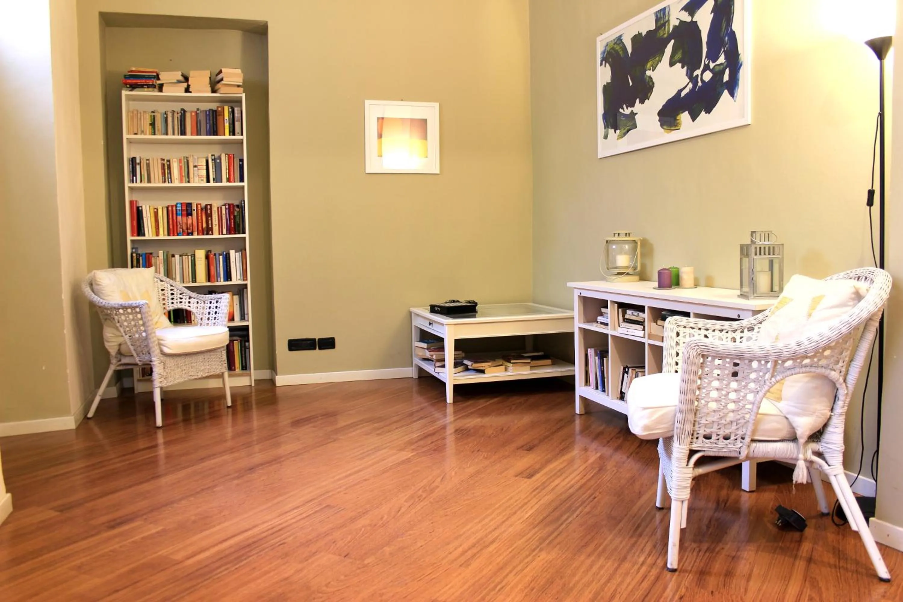 Communal lounge/ TV room in Gabriele 83