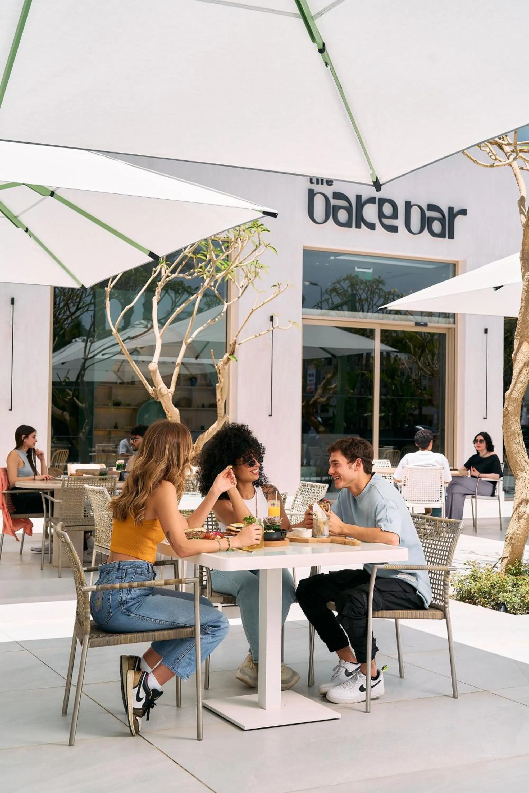 Dining area in Dusit Thani LakeView Cairo