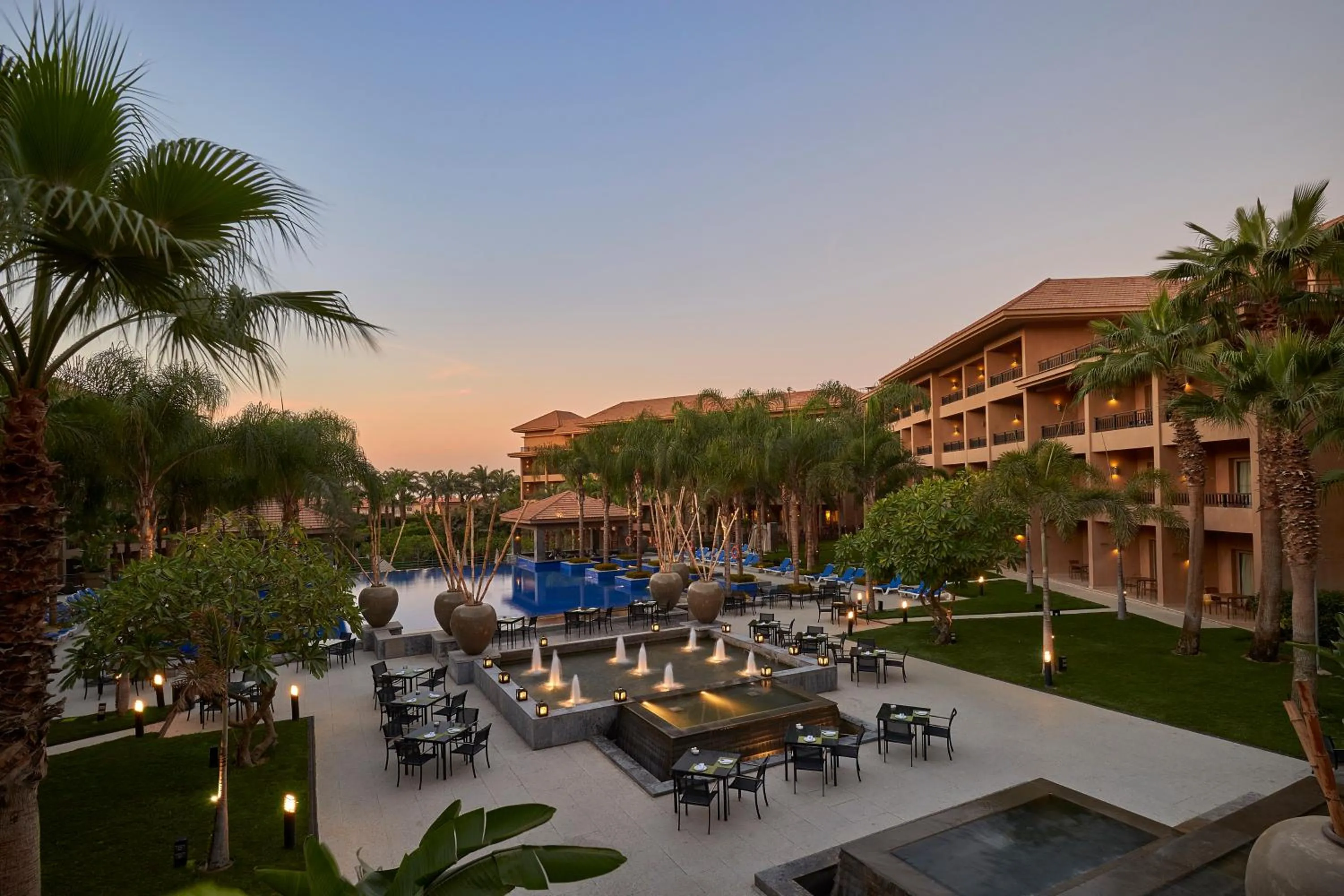 Property building in Dusit Thani LakeView Cairo