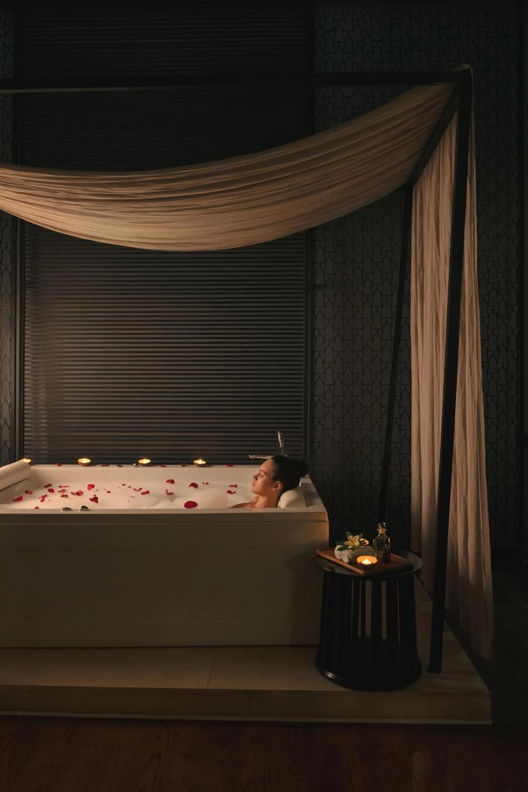 Spa and wellness centre/facilities, Bed in Dusit Thani LakeView Cairo