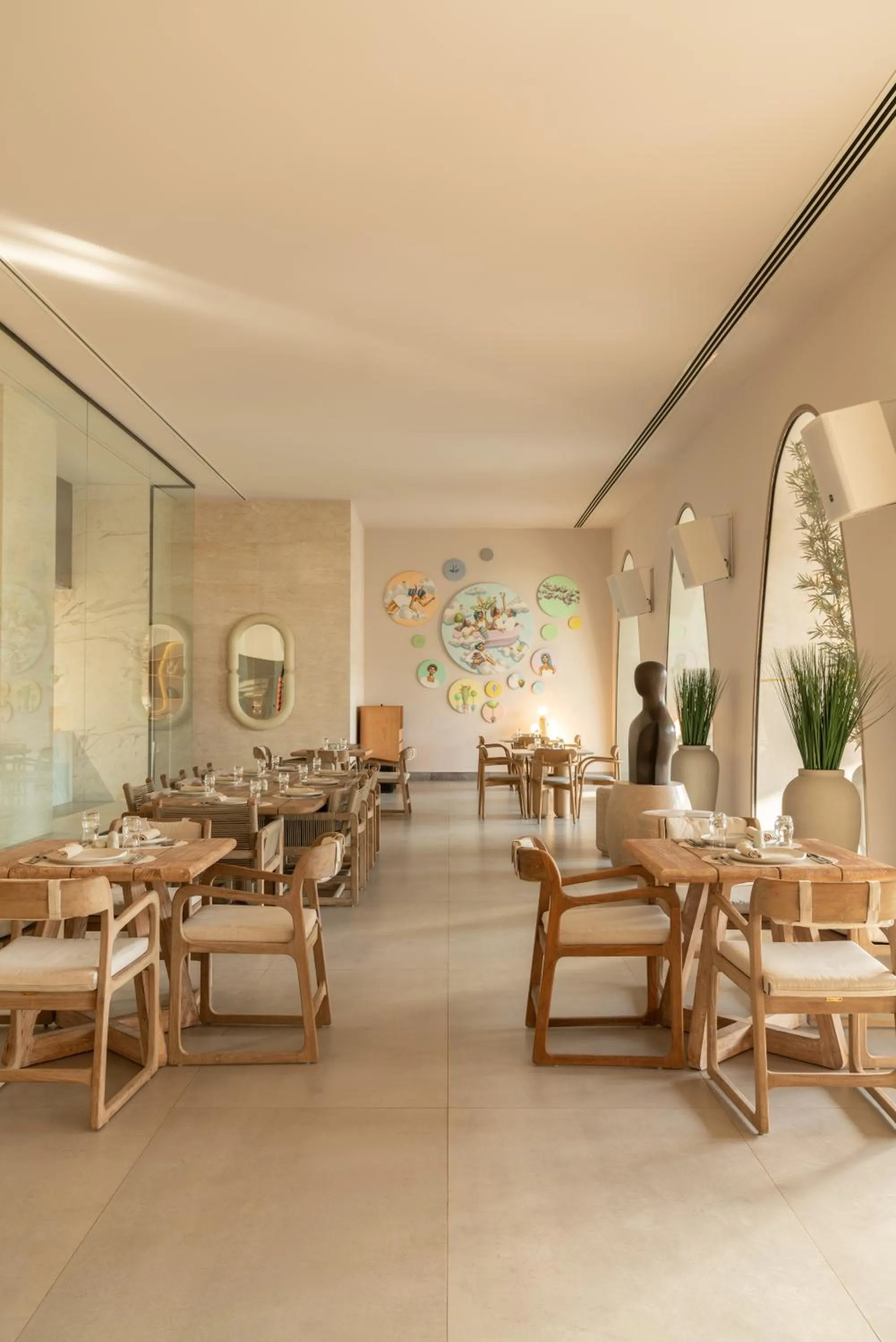 Restaurant/places to eat in Dusit Thani LakeView Cairo