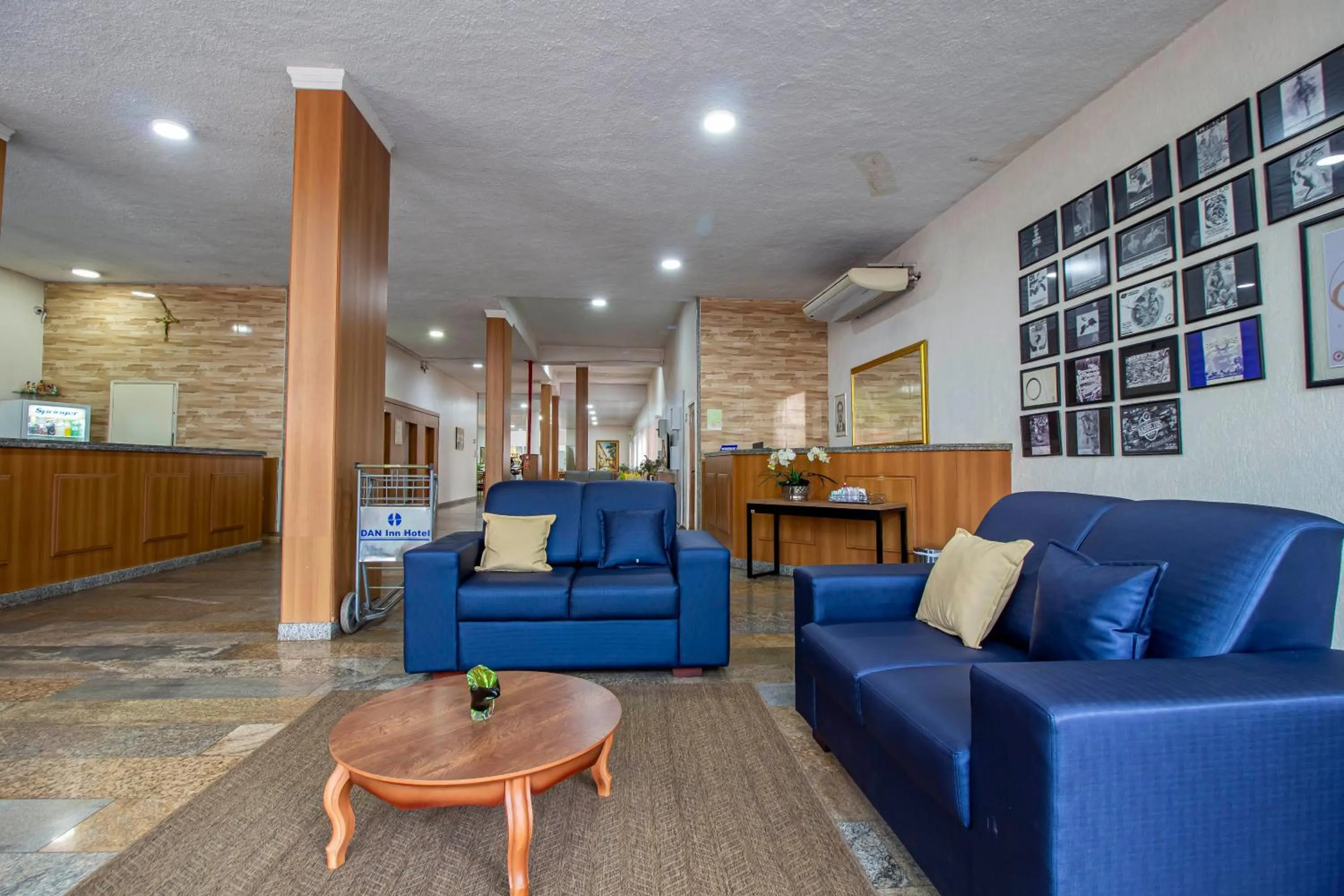 Living room in Hotel Dan Inn Barretos by Nacional Inn