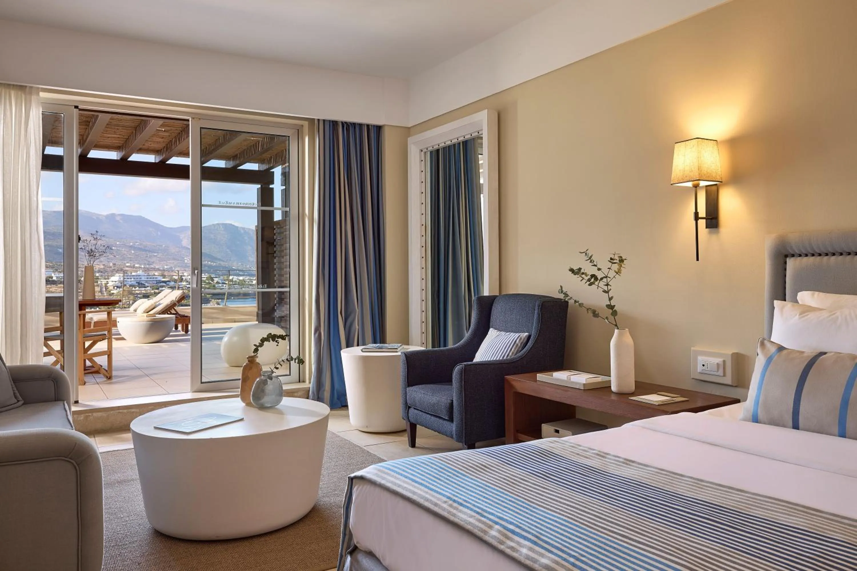 Bedroom, Bed in Aquila Elounda Village Resort, Suites & Spa