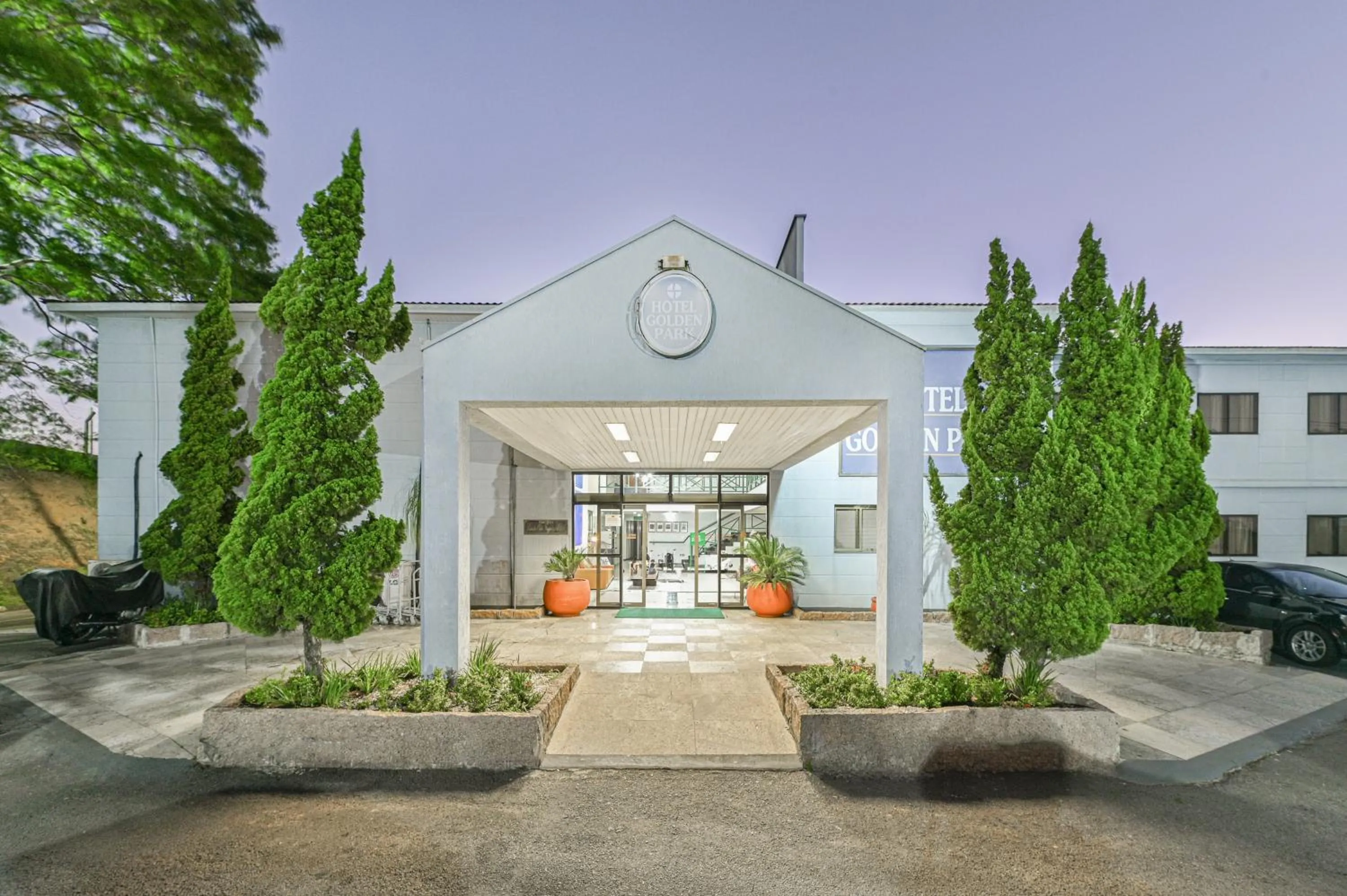 Facade/entrance in Hotel Golden Park Campinas Viracopos By Nacional Inn