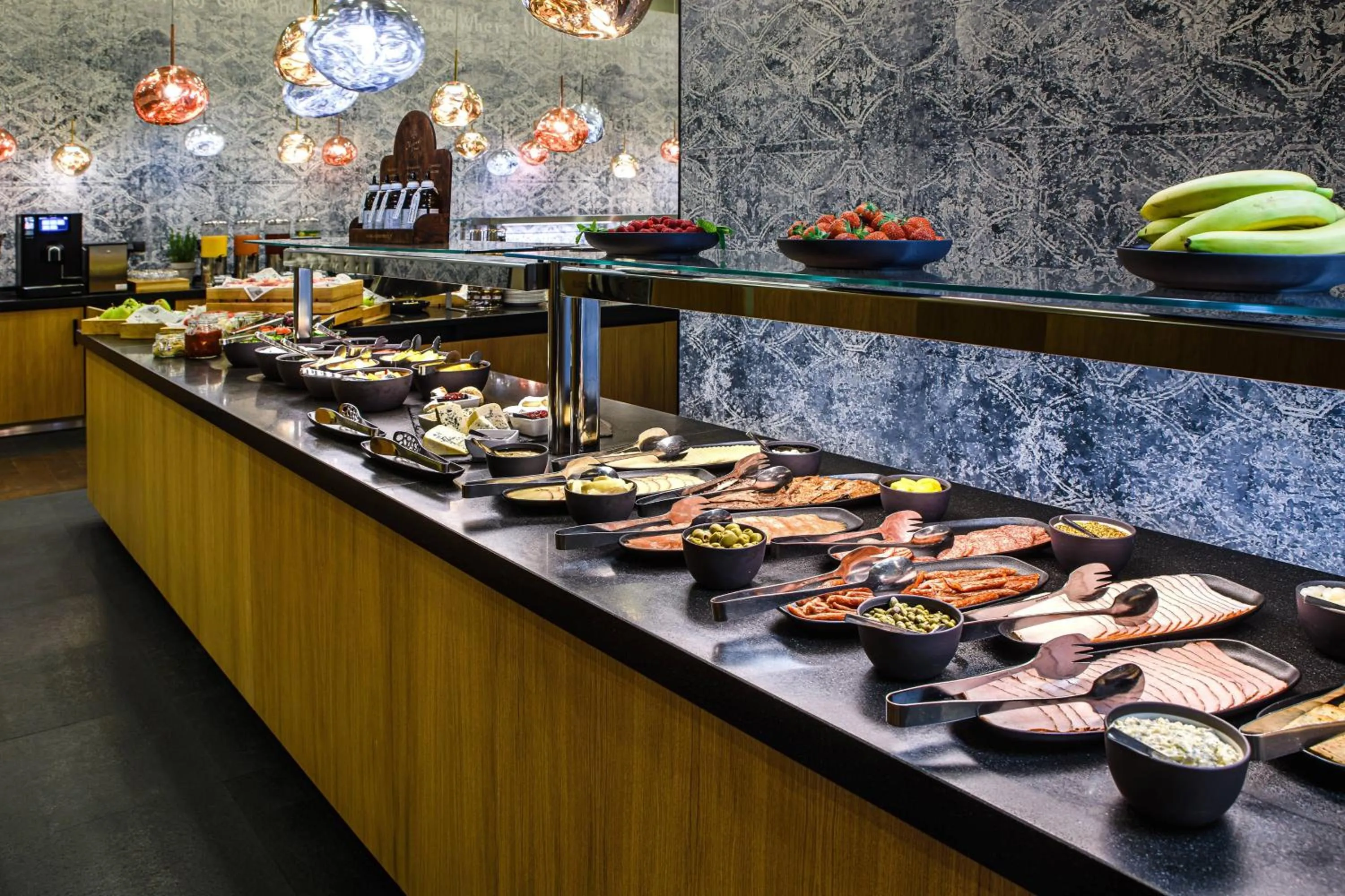 Breakfast in Courtyard by Marriott Warsaw Airport