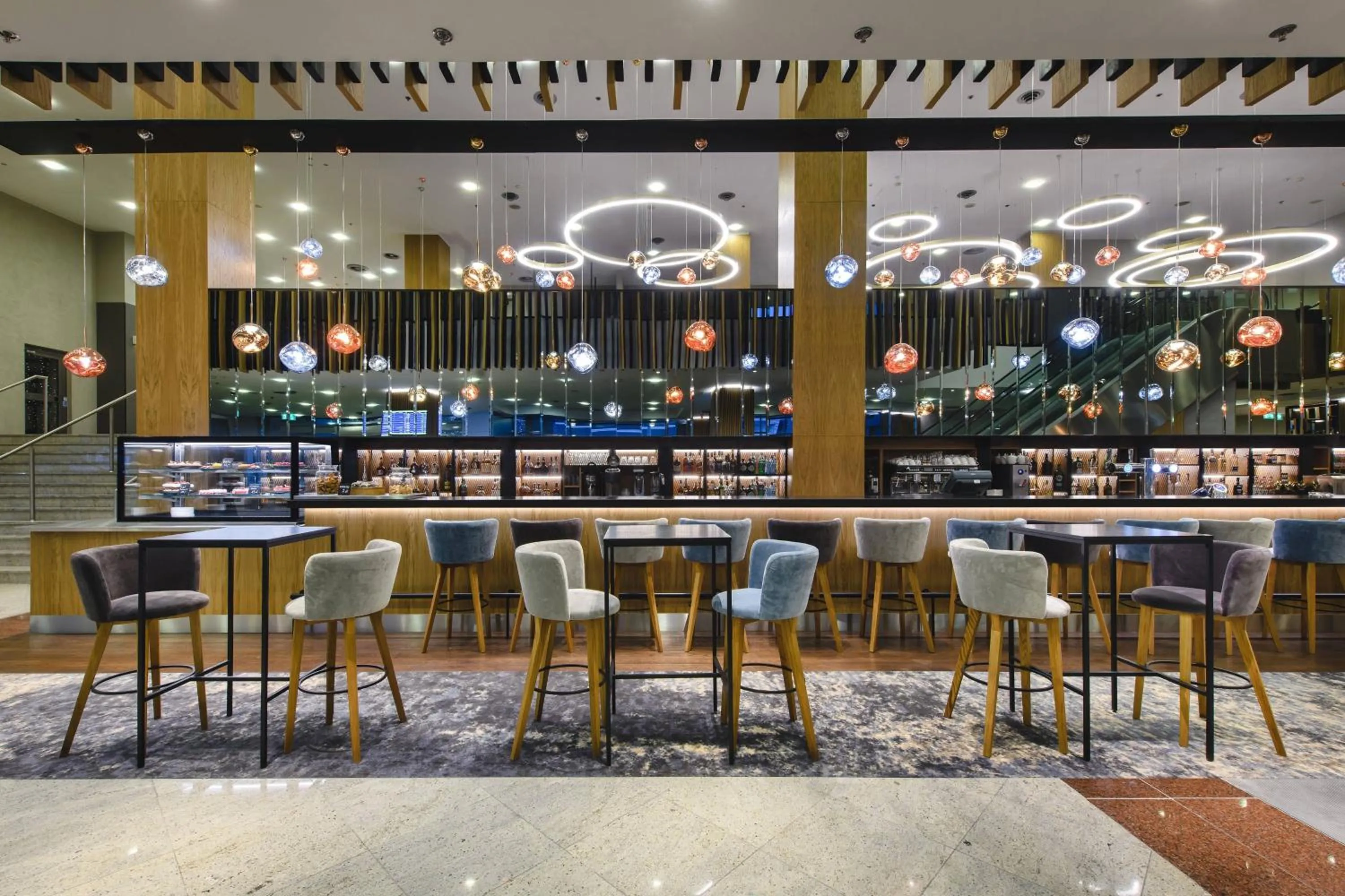 Lobby or reception in Courtyard by Marriott Warsaw Airport