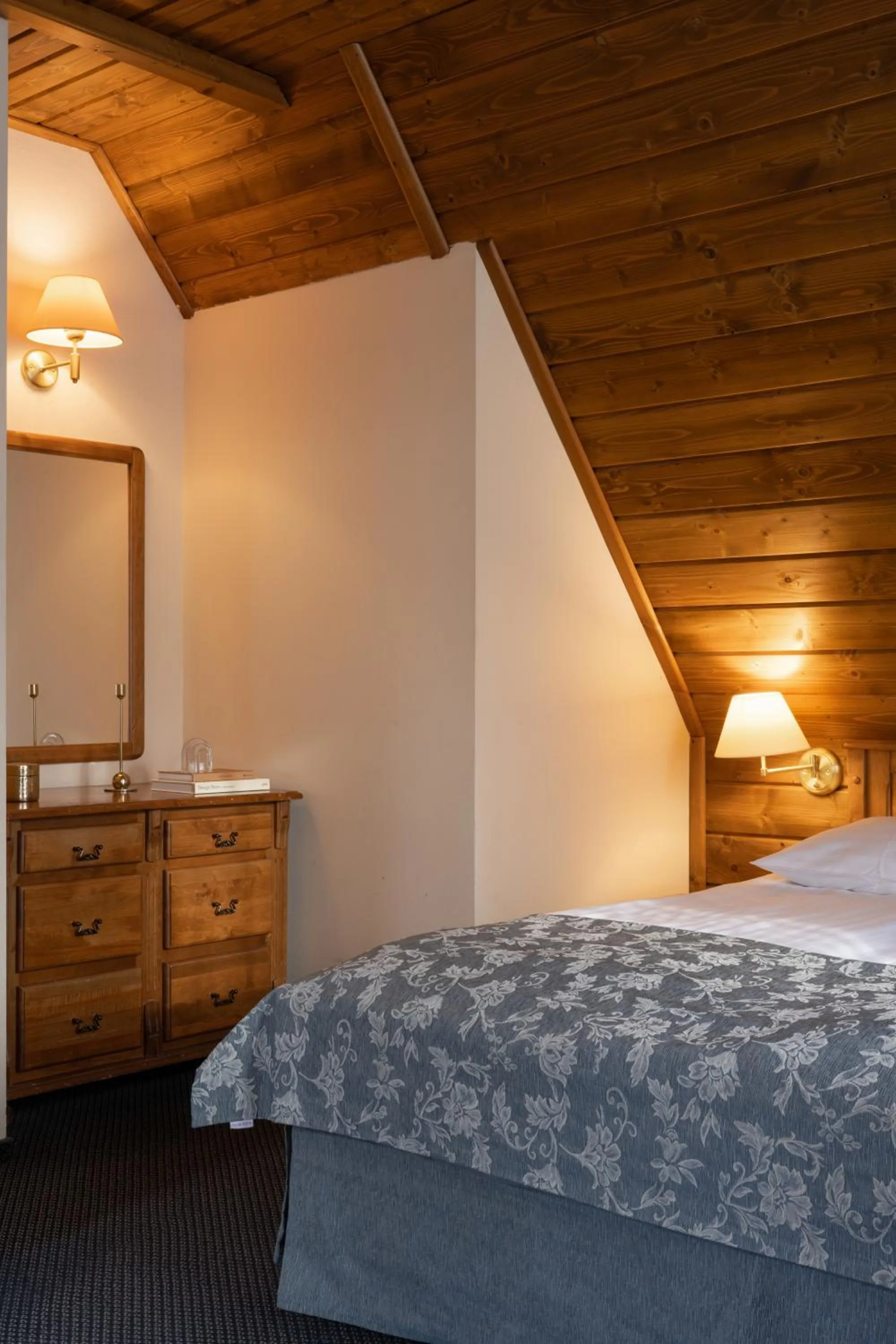 Bed in Czarny Potok Wellness & Spa Zakopane Centrum