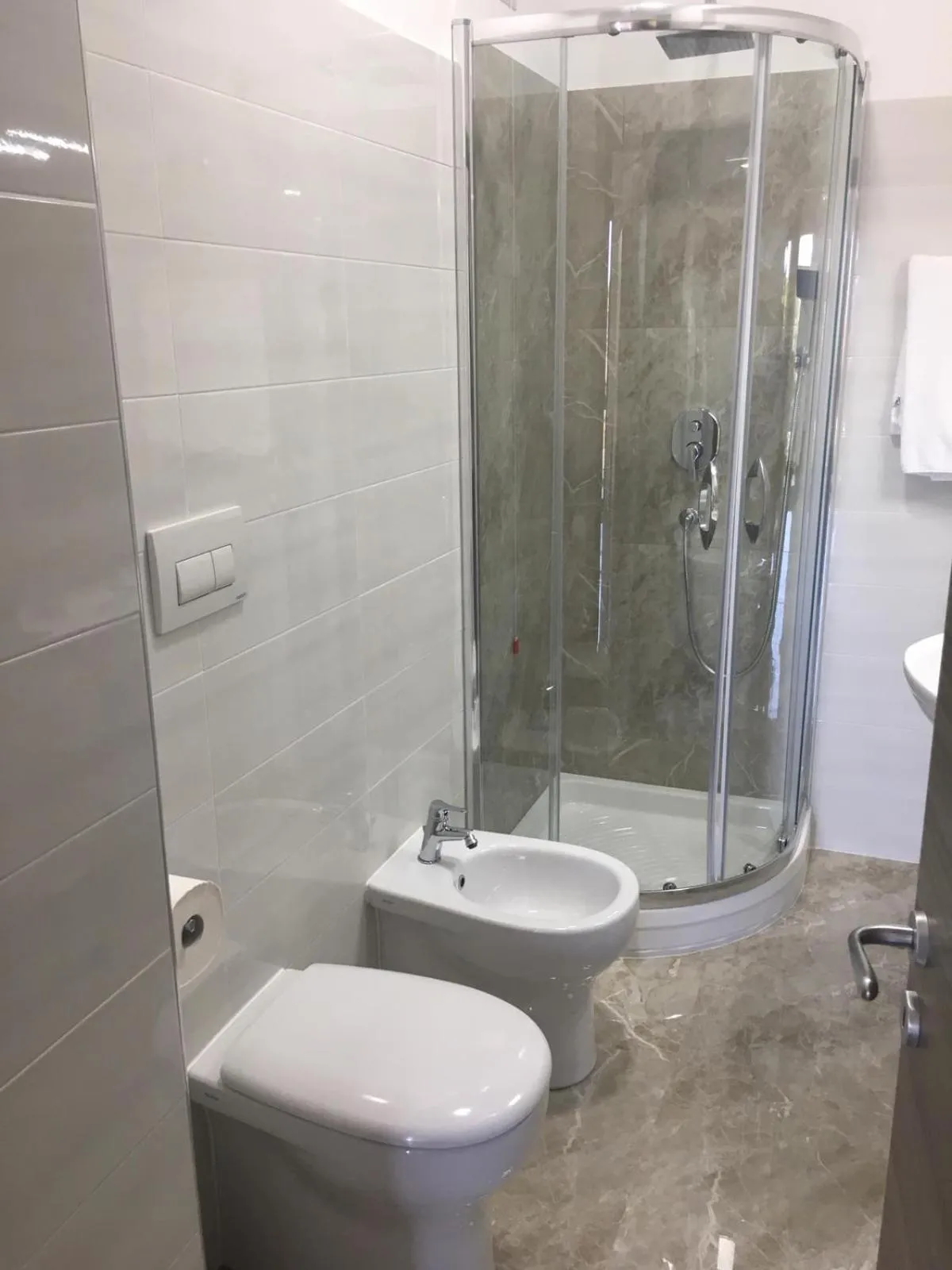 Shower in Piccolo Hotel Lamezia