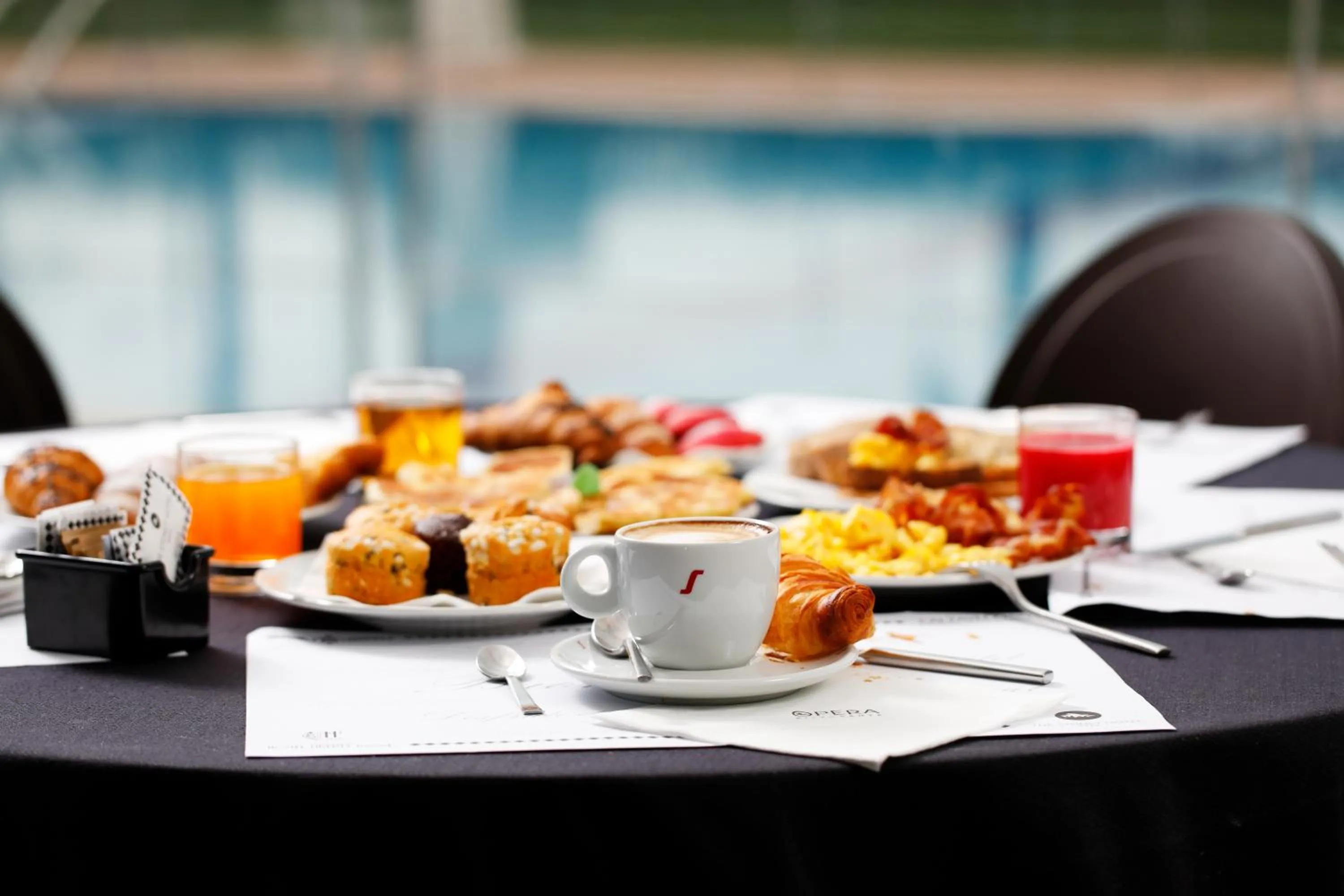 Breakfast in MICHELINO 75 by the Sydney Hotel