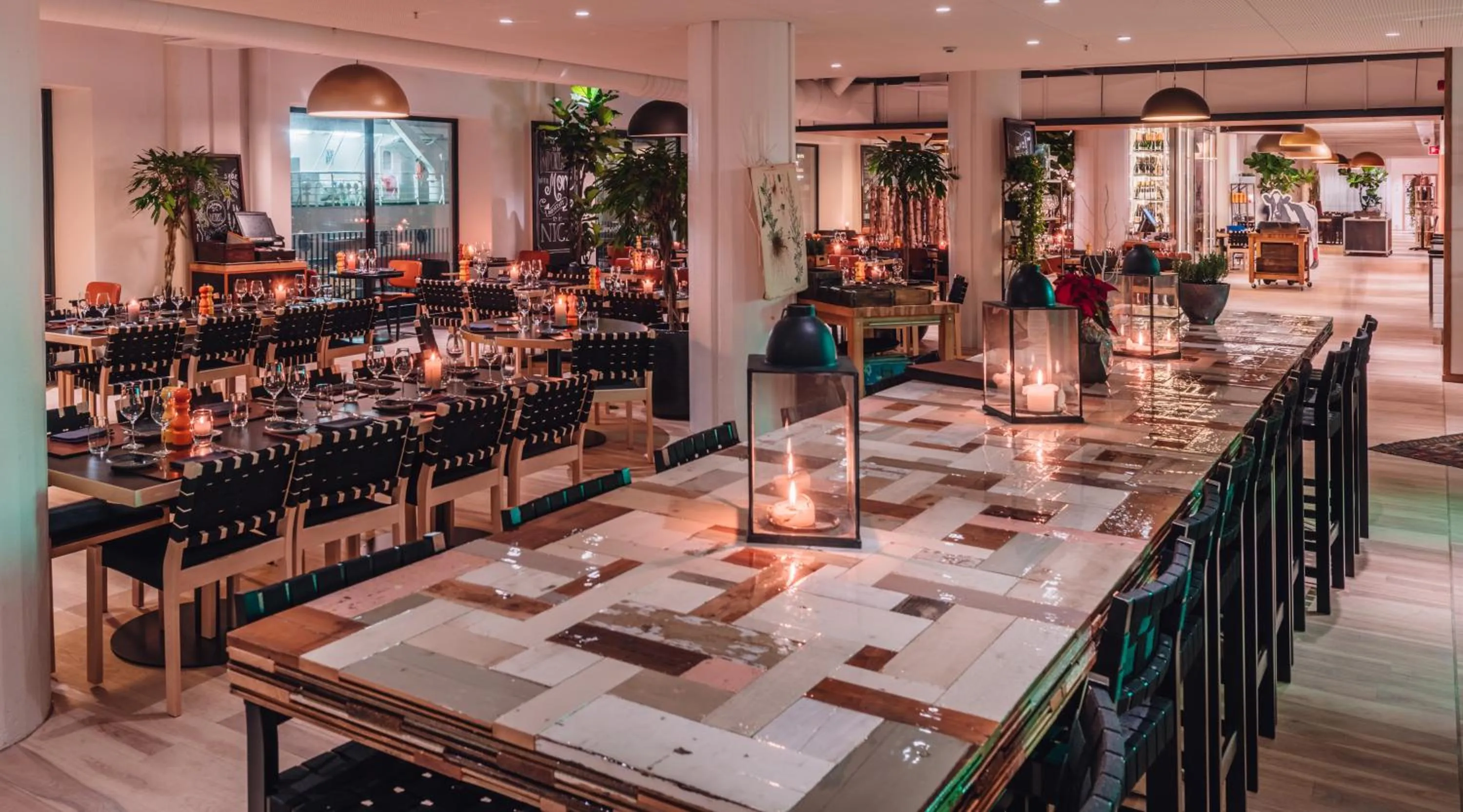 Restaurant/places to eat in Clarion Hotel Helsinki