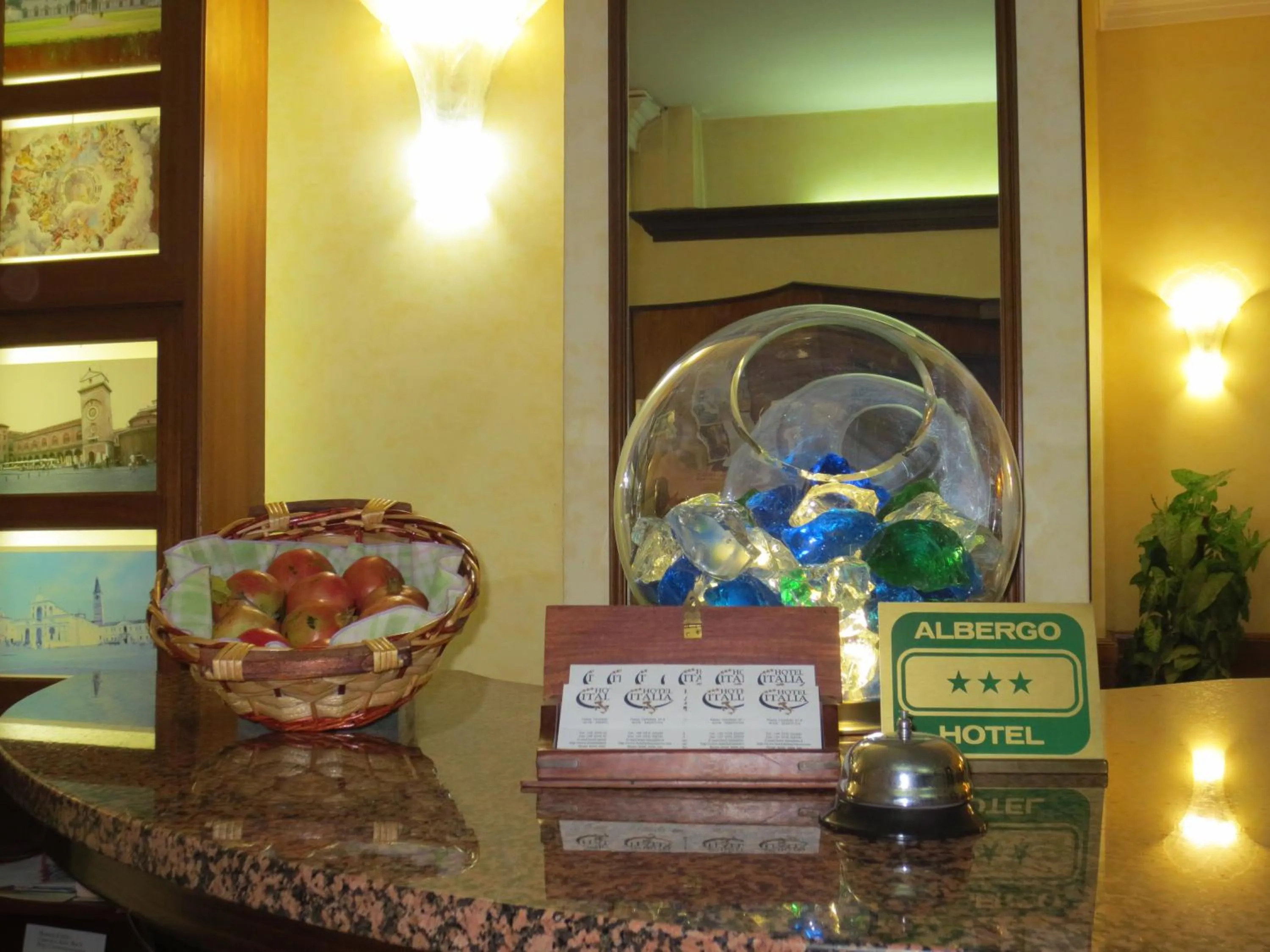 Decorative detail in Hotel Italia City Center