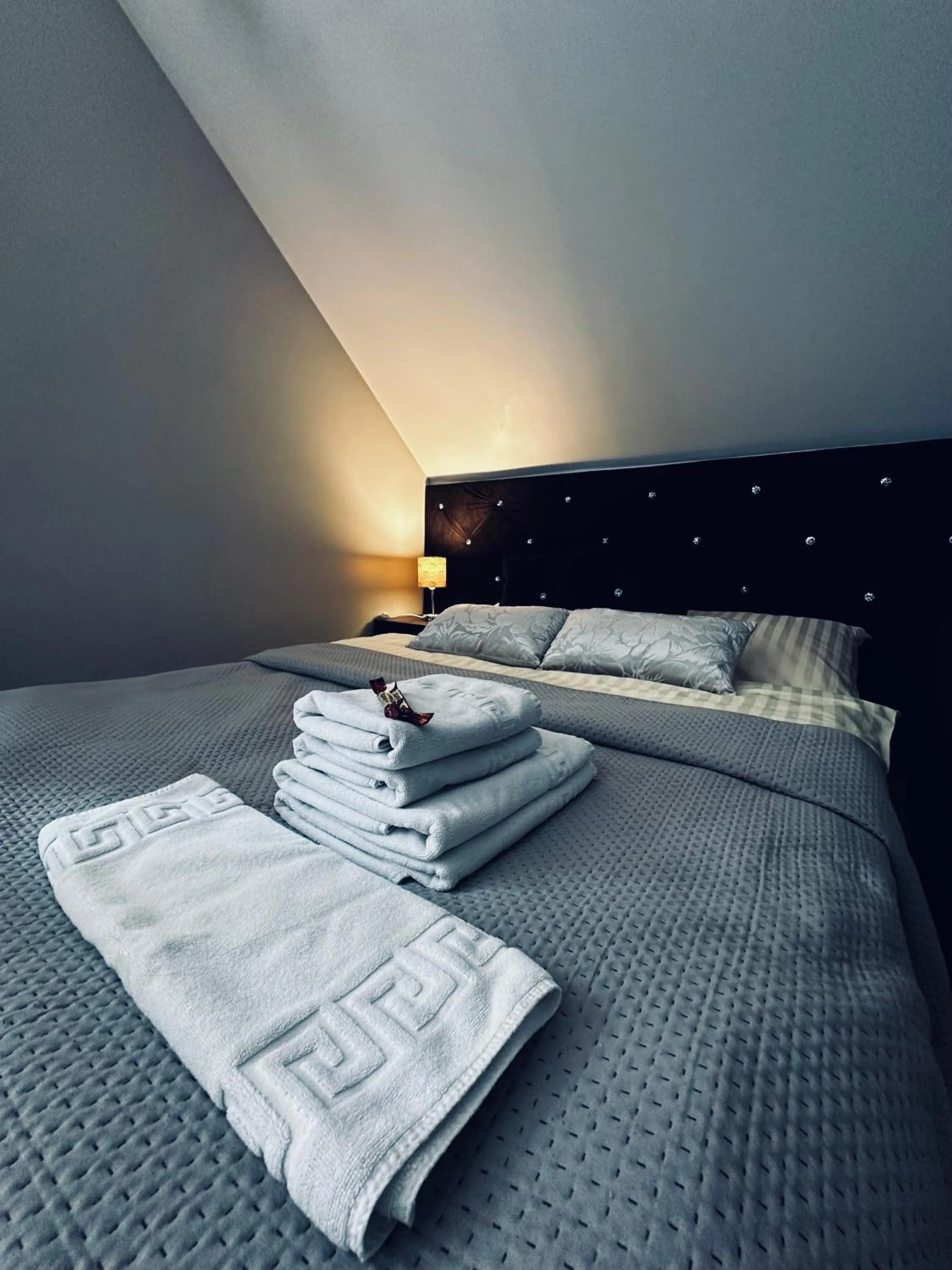 Bed in Willa Amaretto