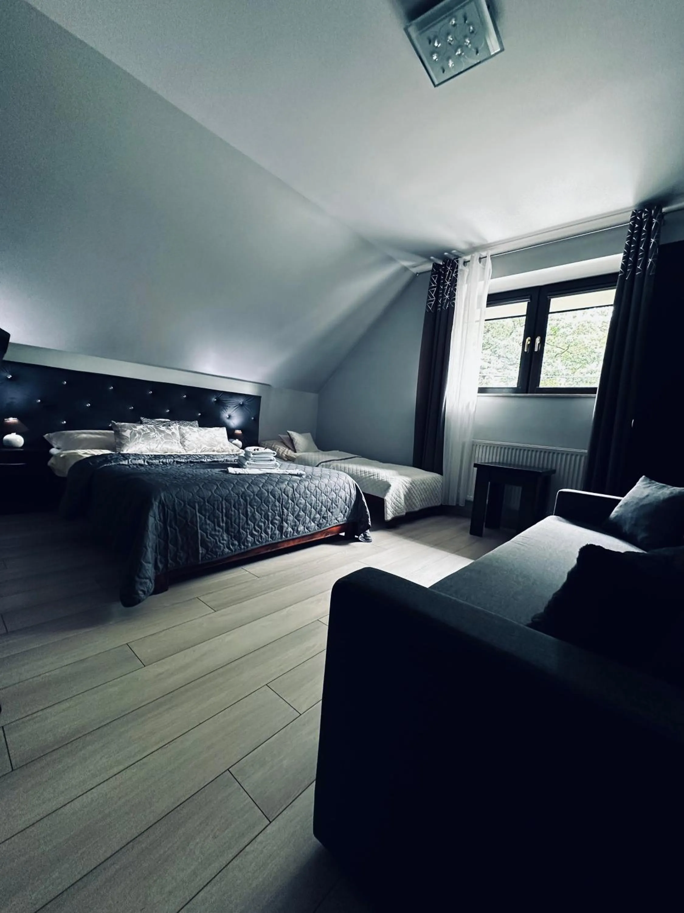 Bed in Willa Amaretto