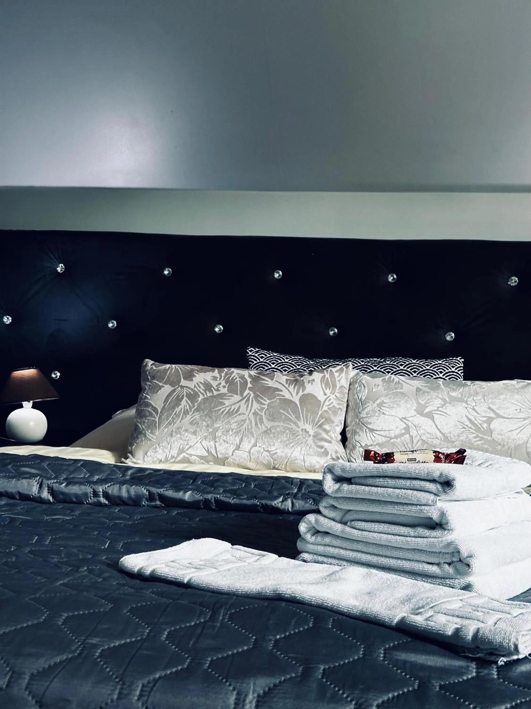 Bed in Willa Amaretto