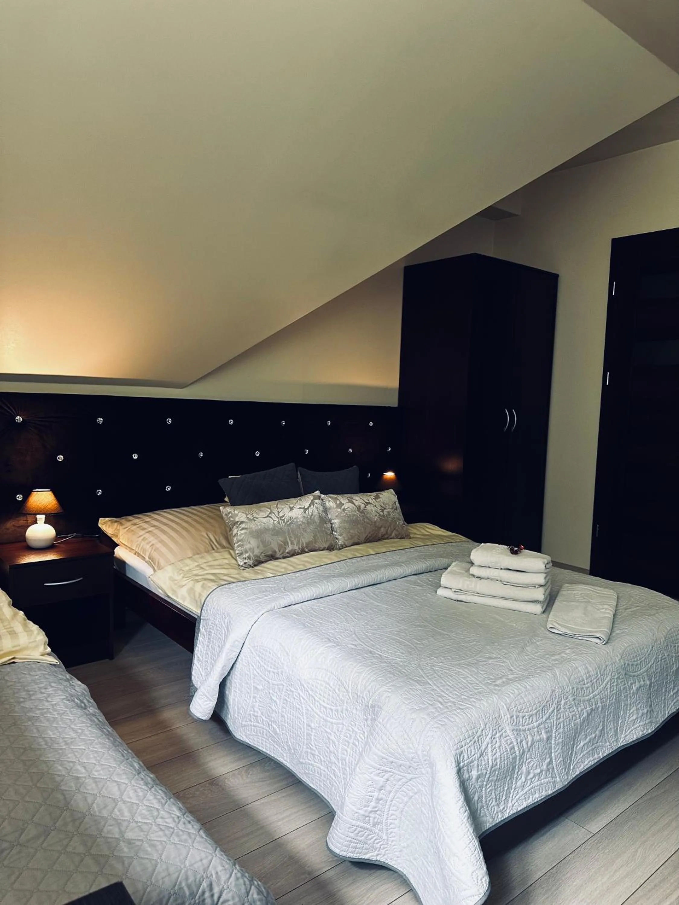 Bed in Willa Amaretto