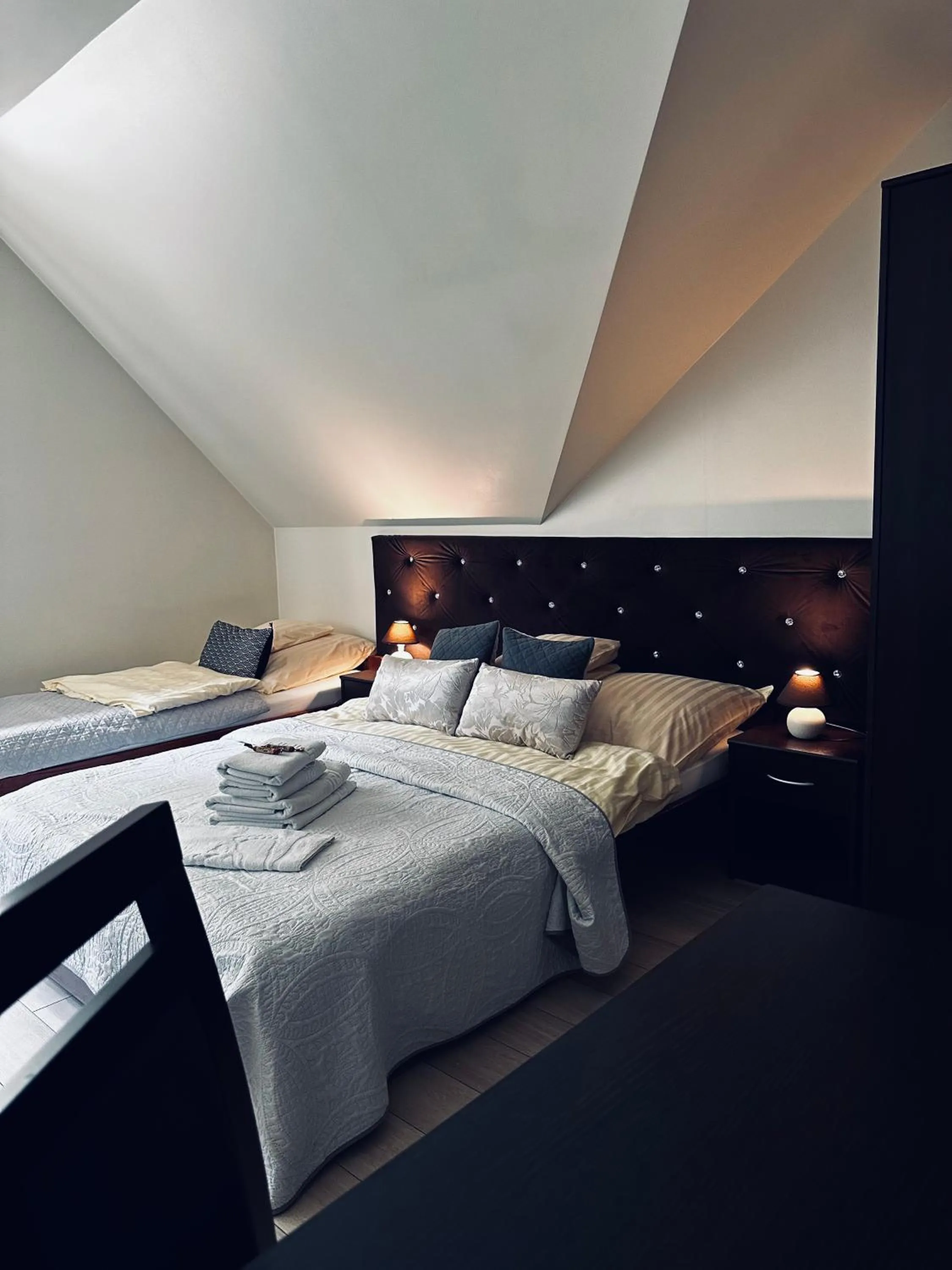 Bed in Willa Amaretto