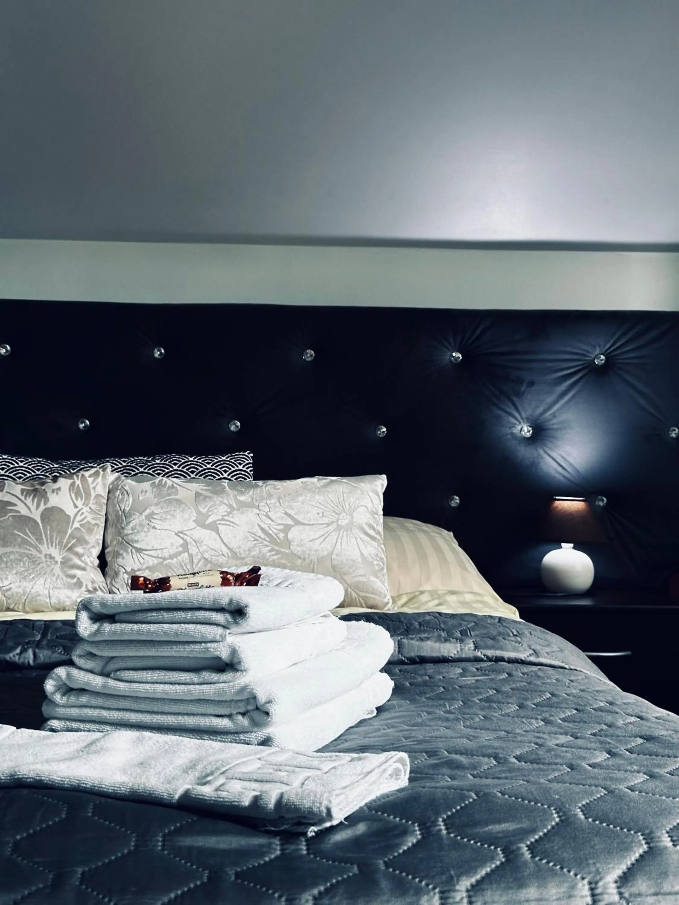 Bed in Willa Amaretto