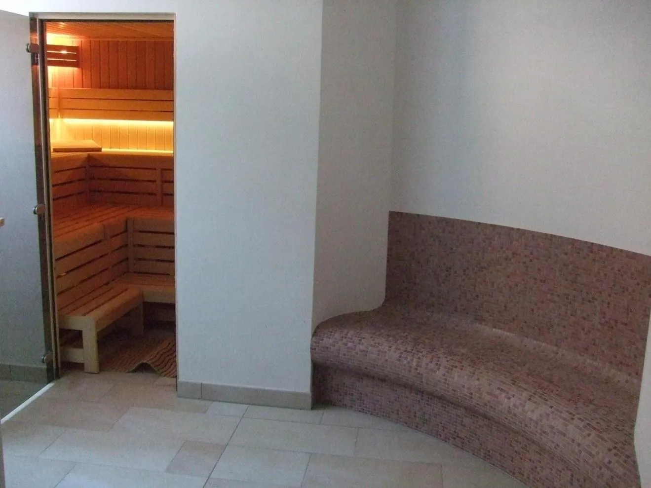 Sauna in Aparthotel Museumshof