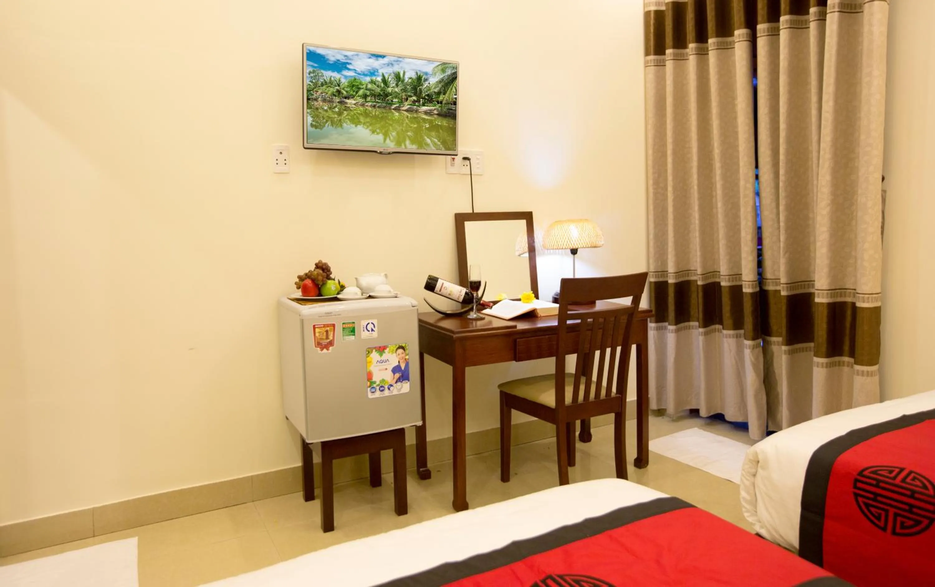 Photo of the whole room, Bed in Herbal Tea Homestay