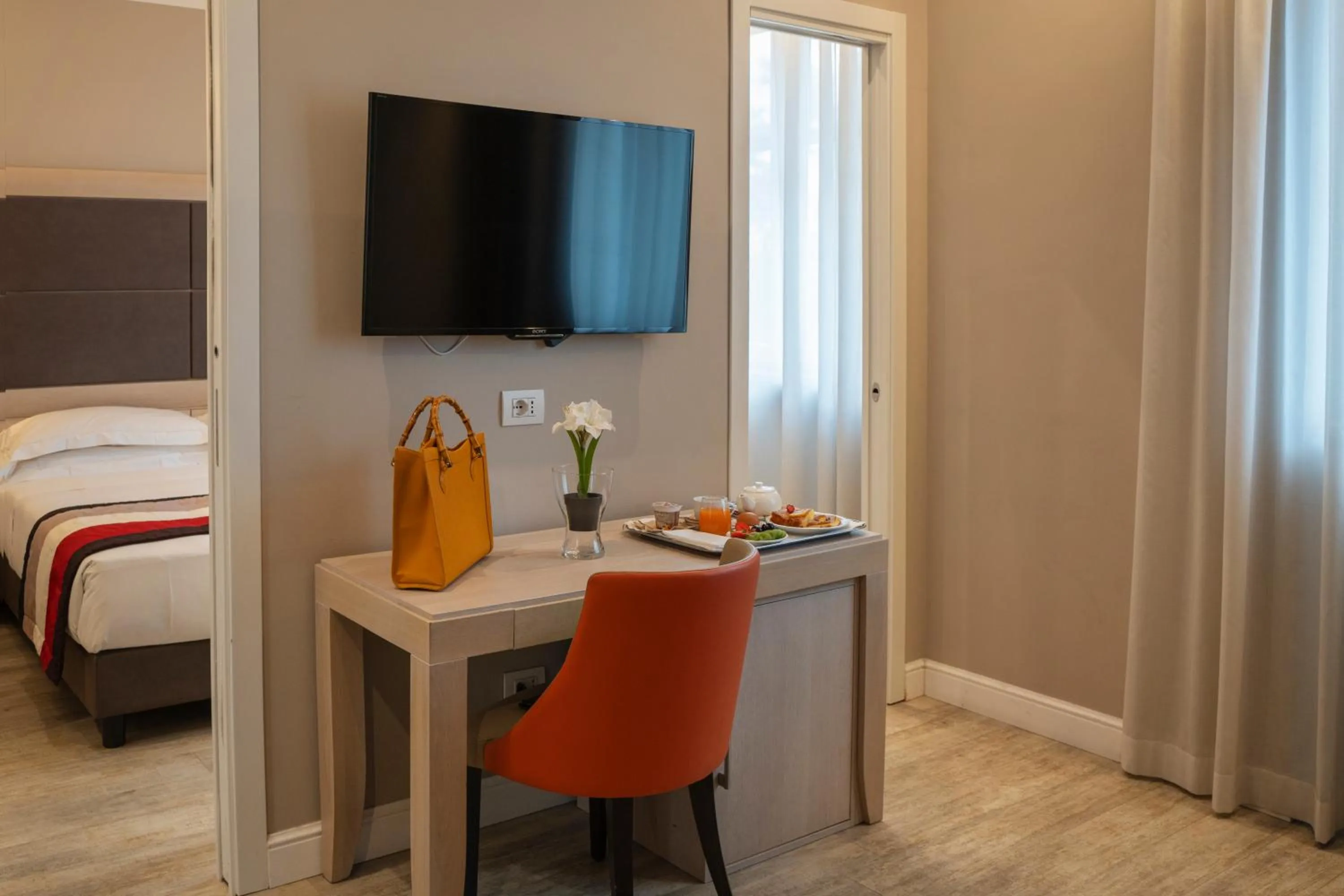 Bedroom, Bed in Hotel Villa Maria Regina