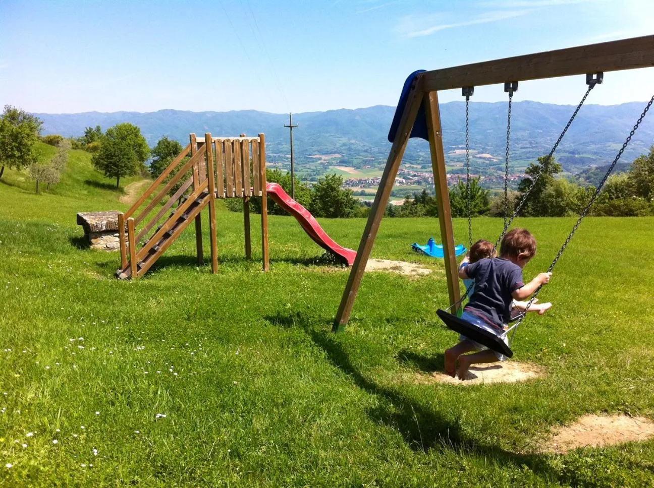 Children play ground in Villa Campestri Olive Oil Resort