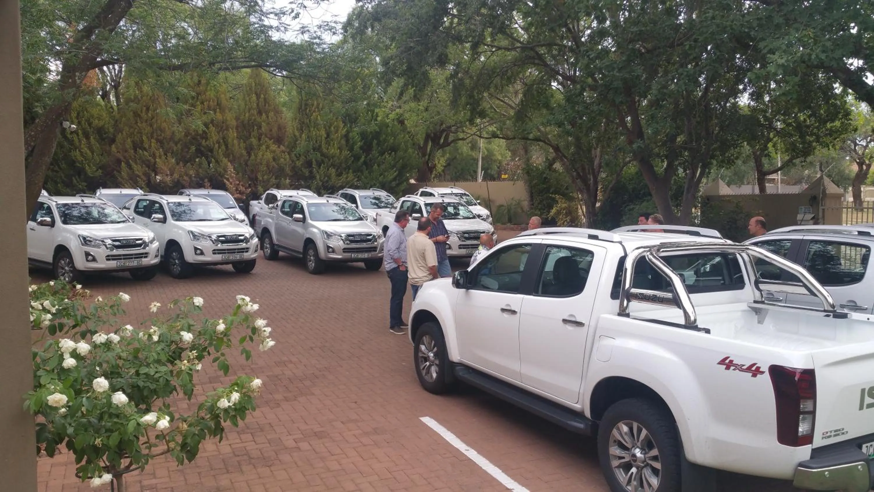 group of guests in Bayswater Lodge