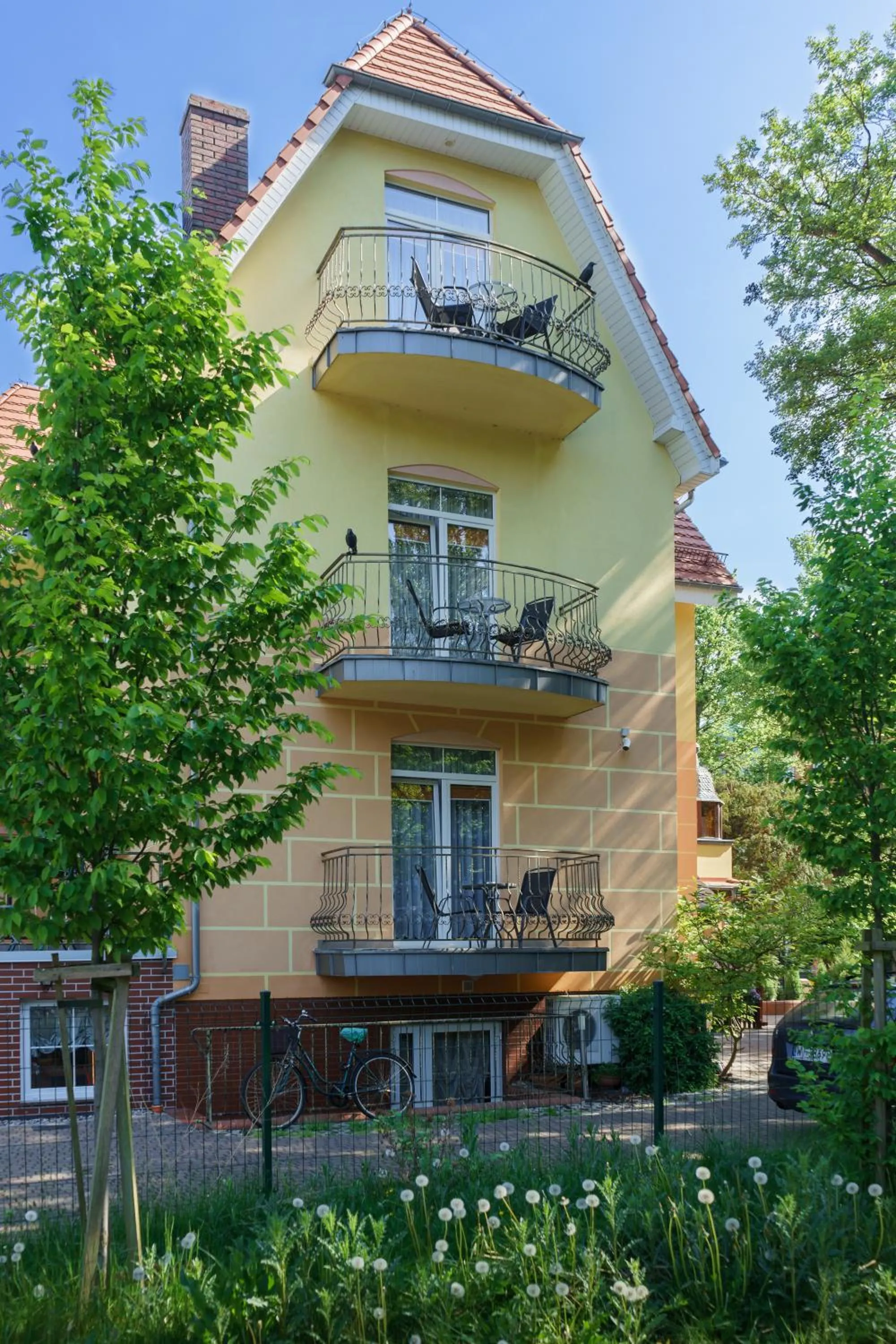 Property building in Hotel Cis