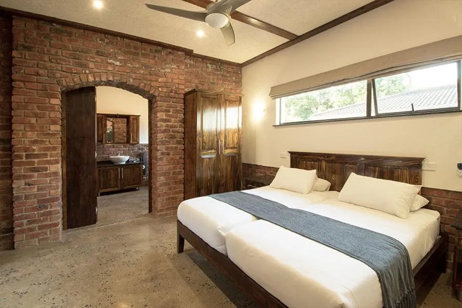 Bed in Stephan's Guest House