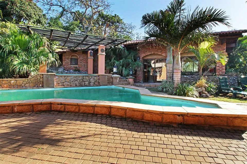 Swimming pool in Stephan's Guest House