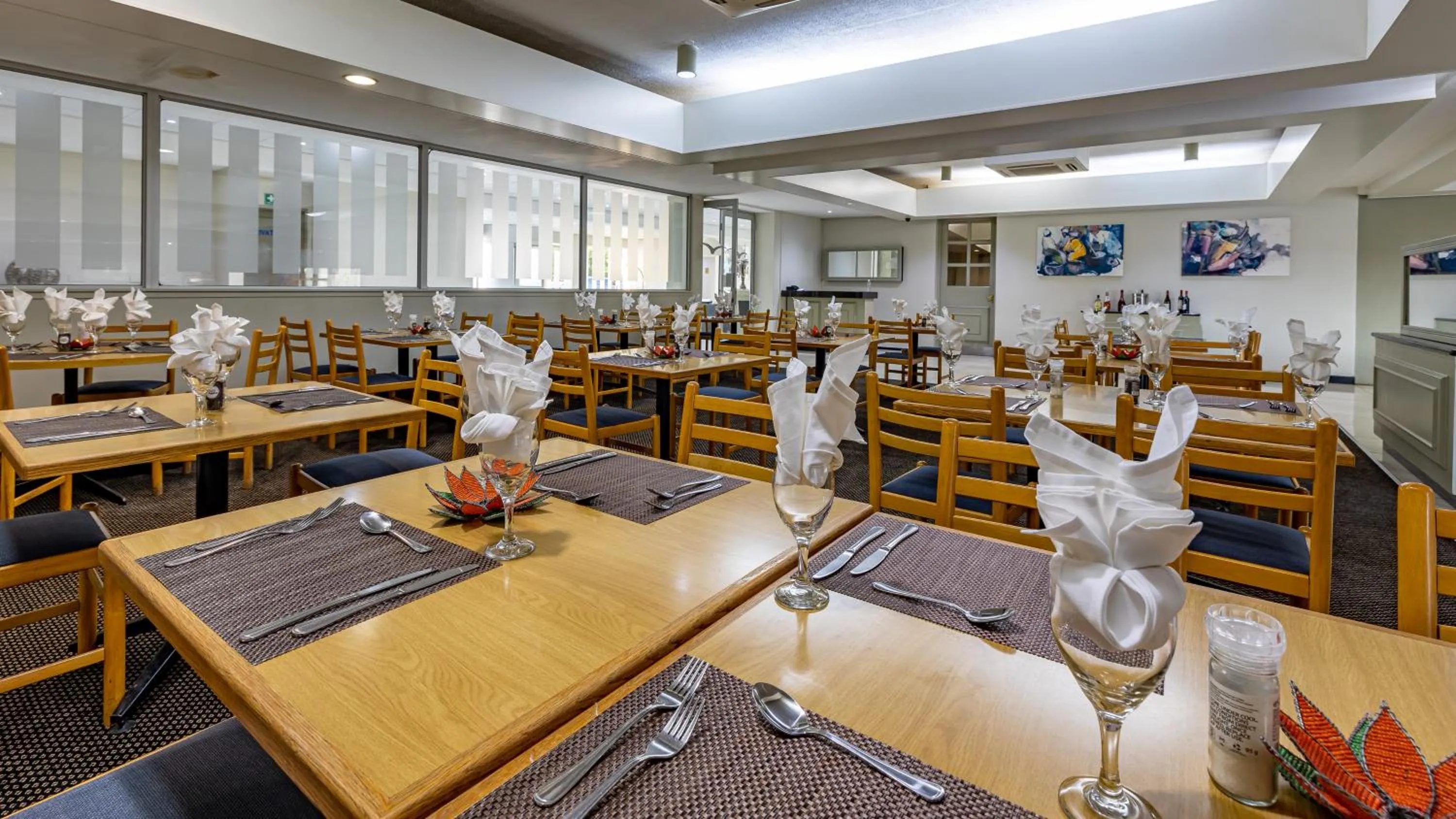 Restaurant/places to eat in African Sky Harrismith Inn