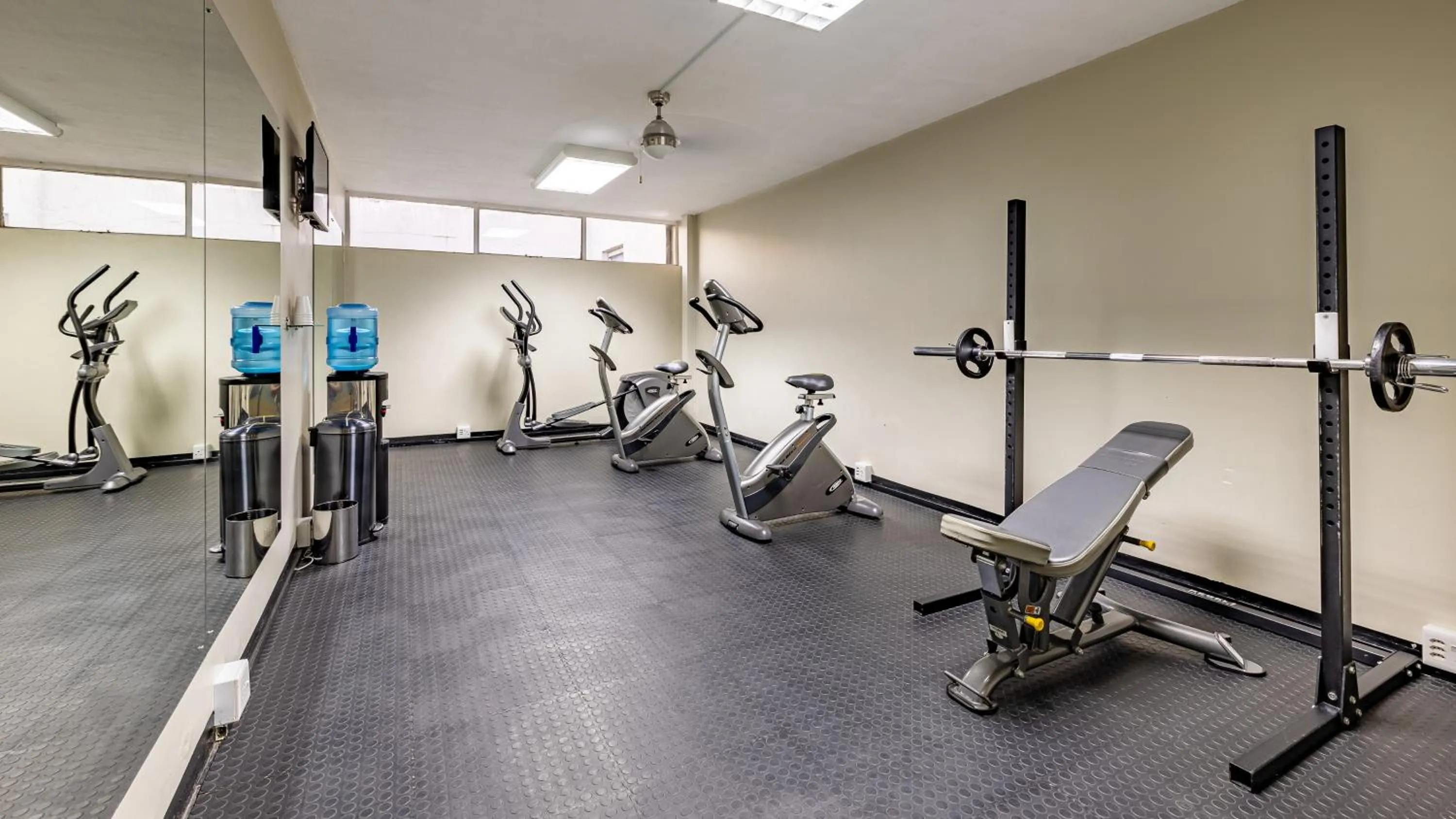 Fitness centre/facilities in African Sky Harrismith Inn