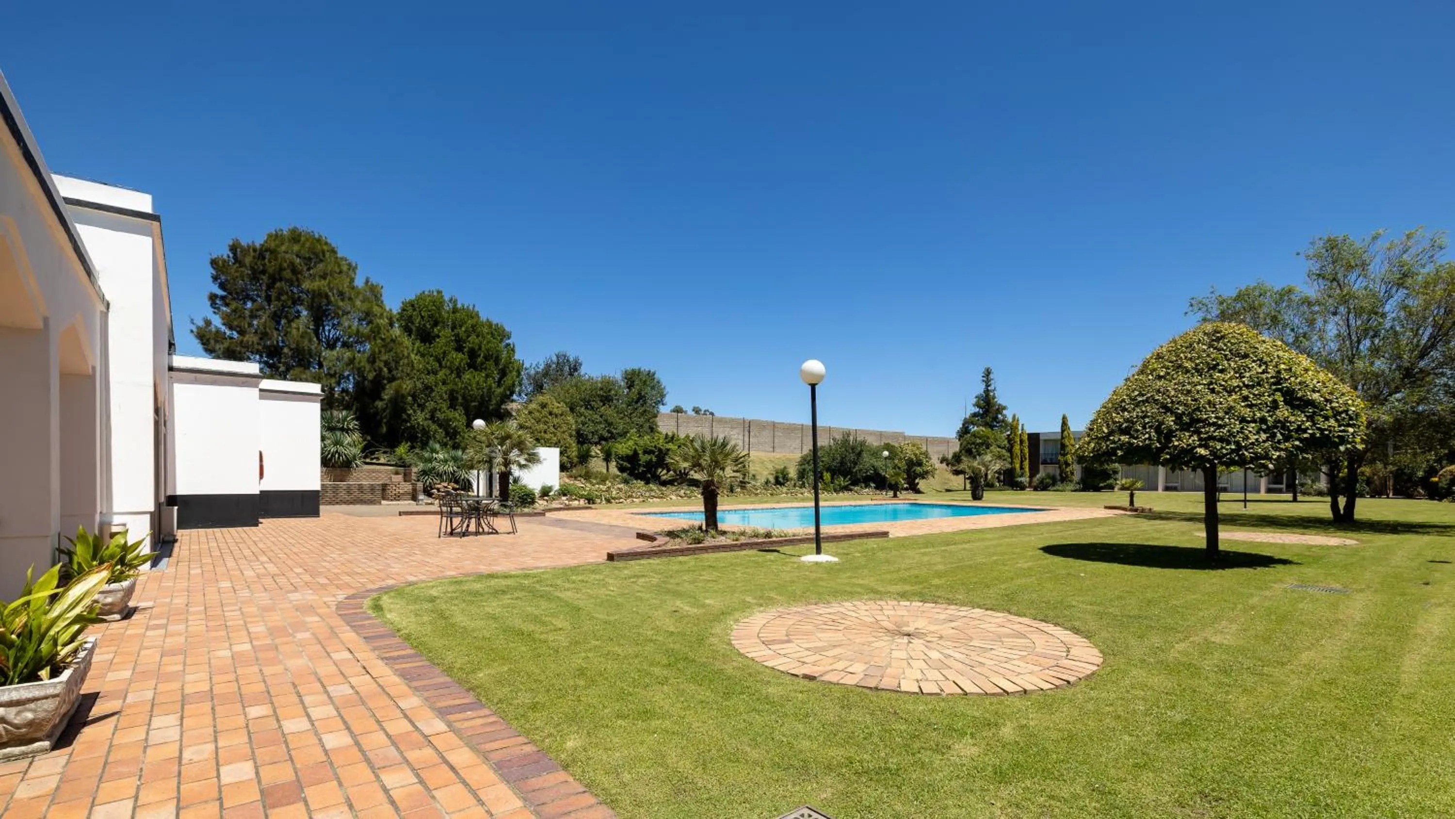 Garden in African Sky Harrismith Inn