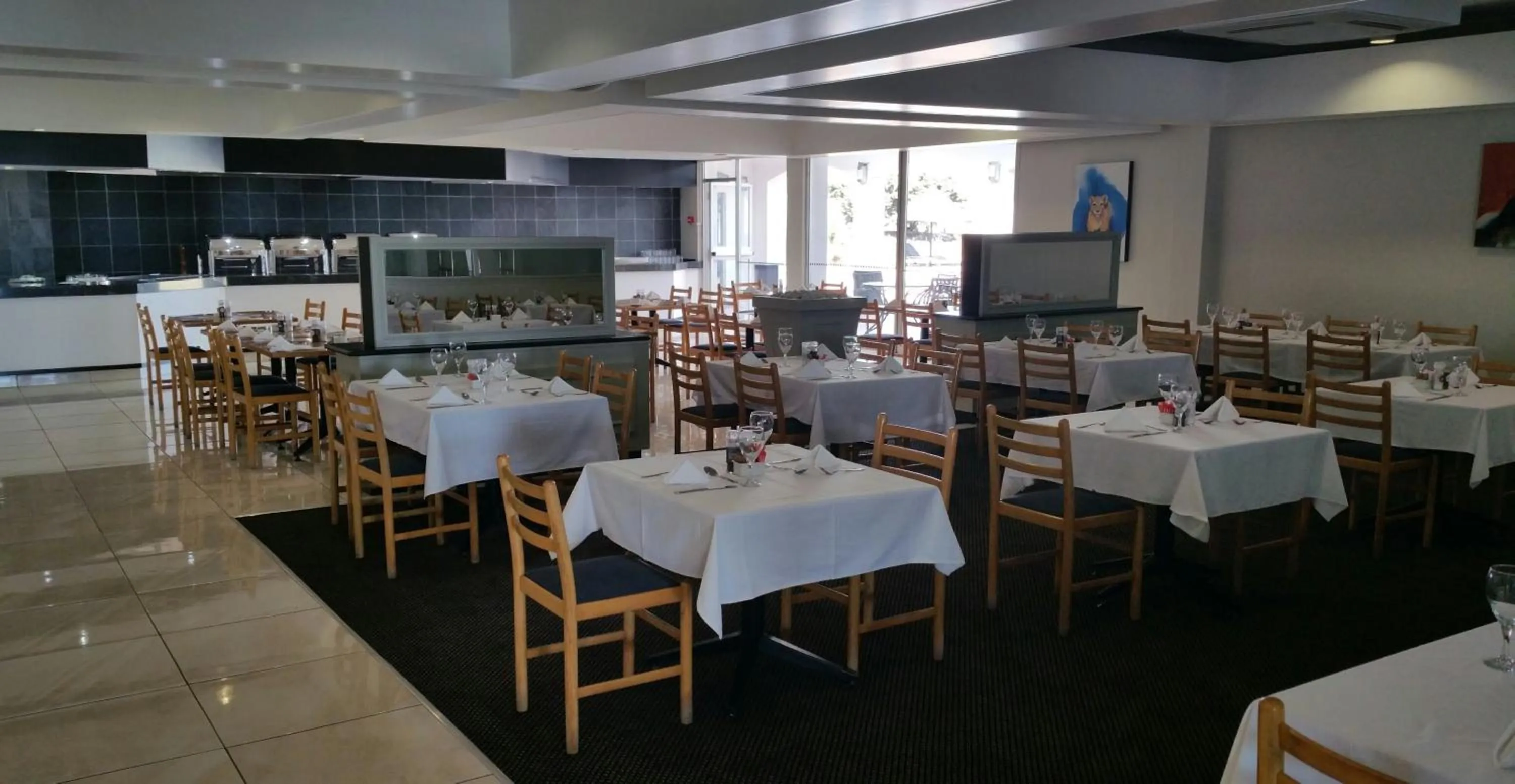 Restaurant/places to eat in African Sky Harrismith Inn