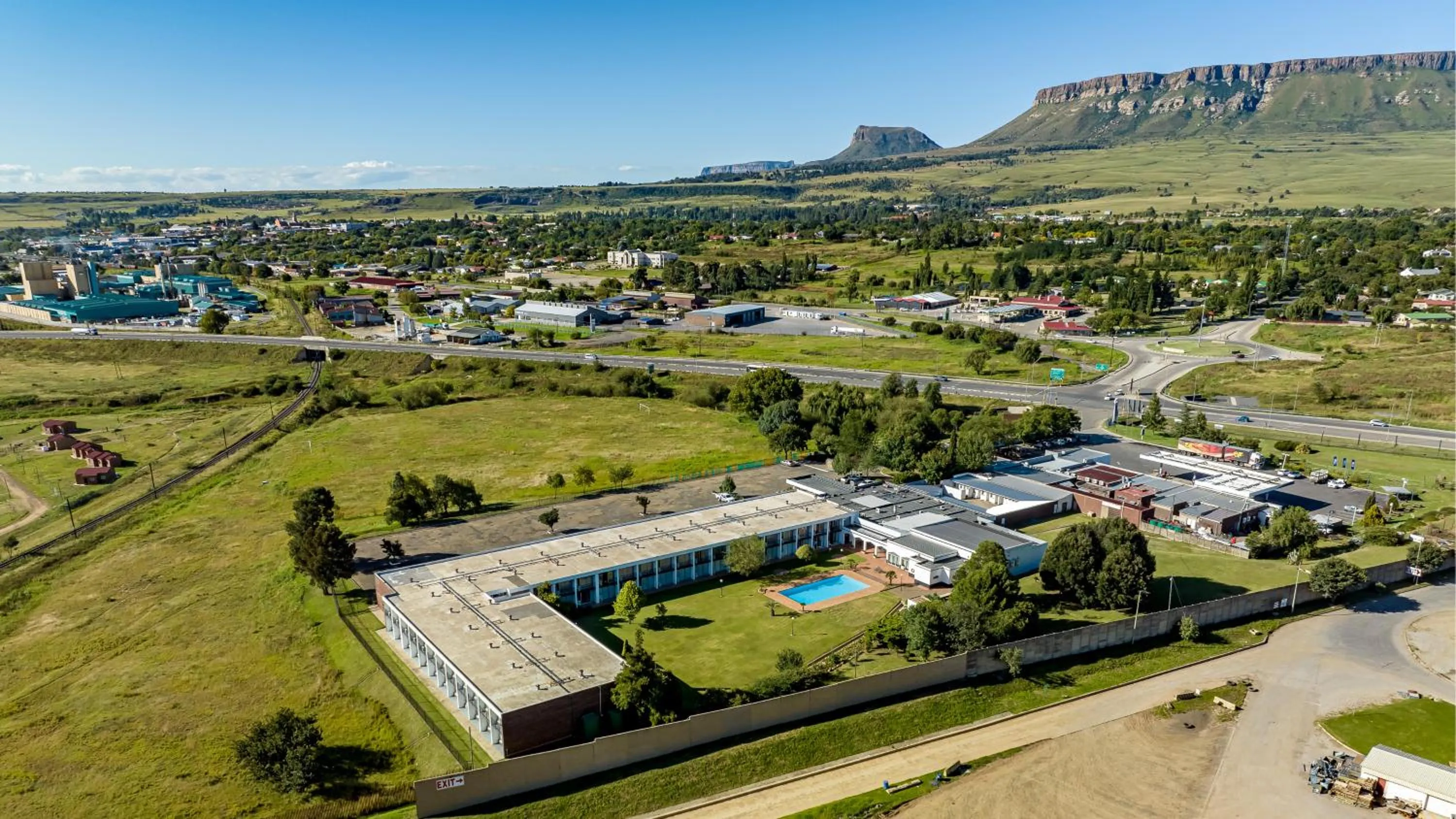 Bird's eye view in African Sky Harrismith Inn