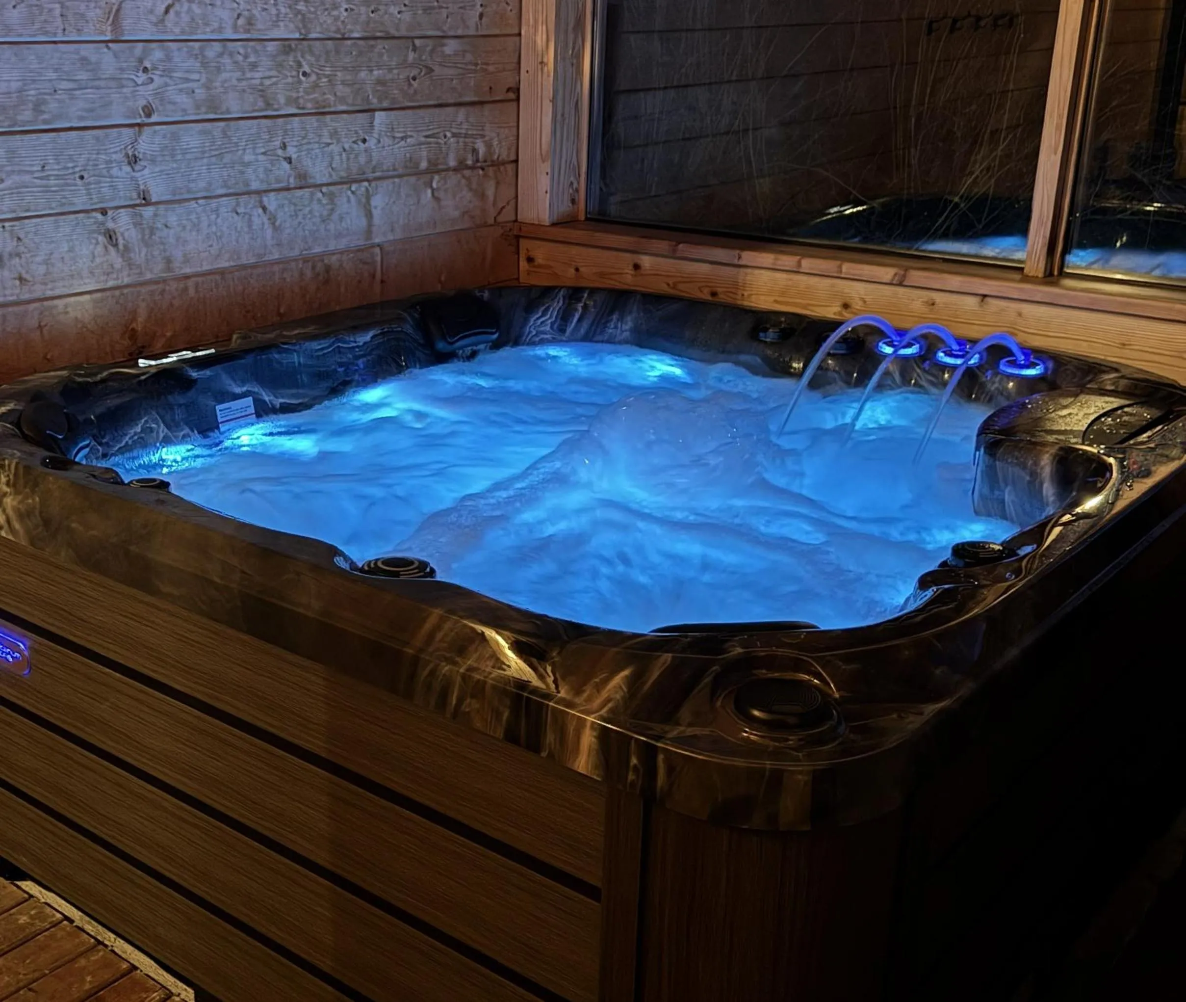 Bukowiańska Ostoja Jacuzzi Sauna i Balia w Ofercie