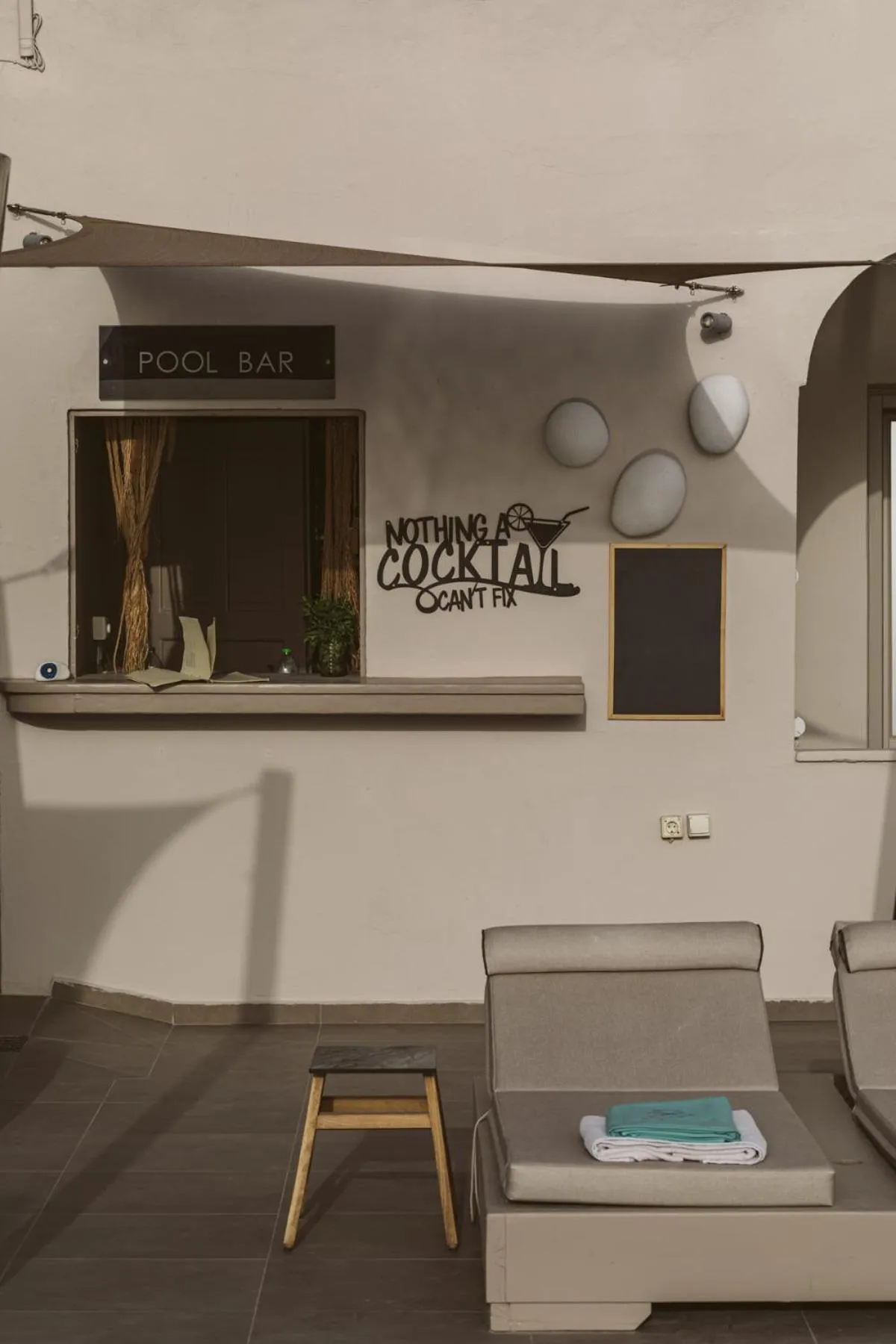 Swimming pool in Grand View - Megalochori Santorini