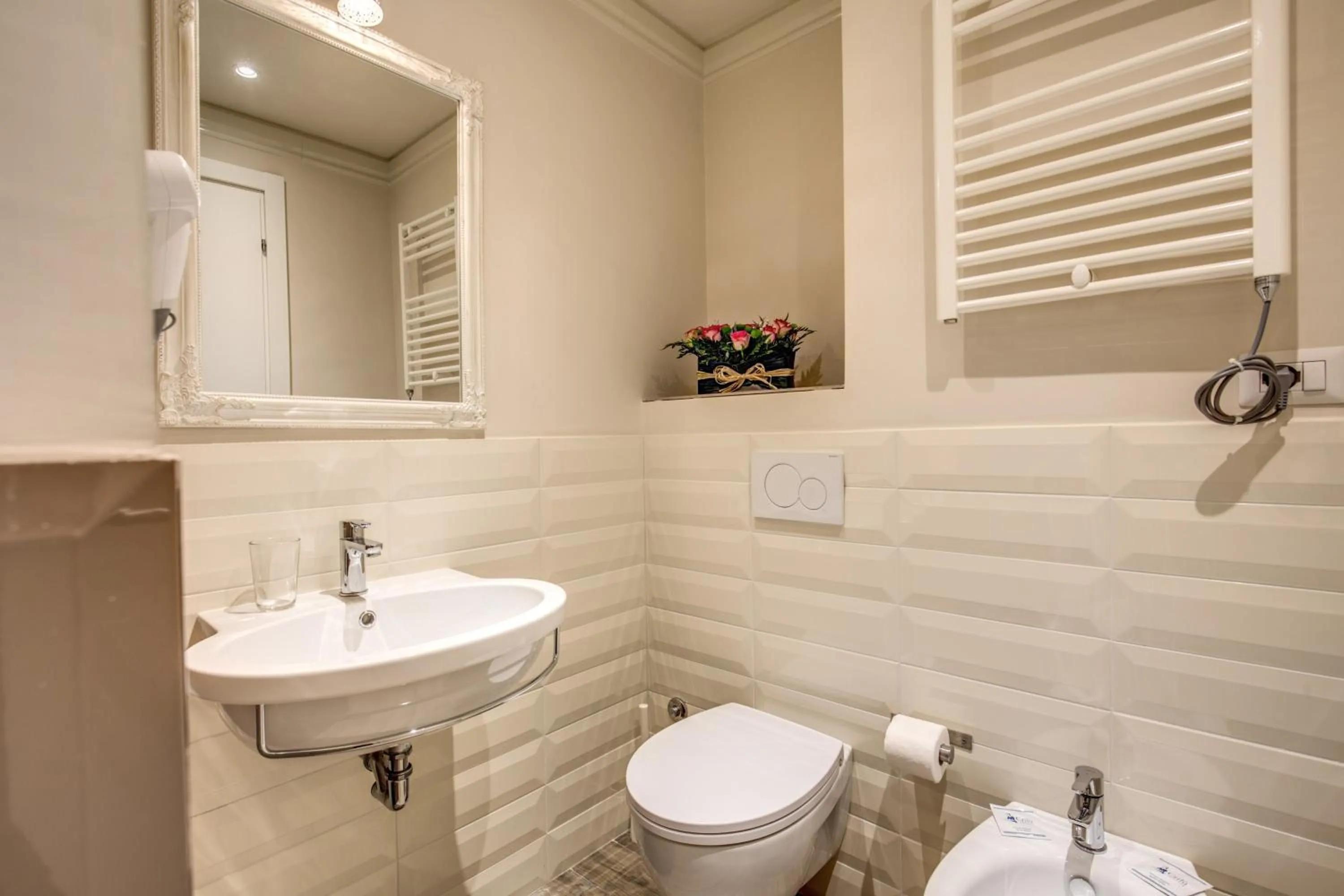 Property building in Casa Mia Vaticano Guest House