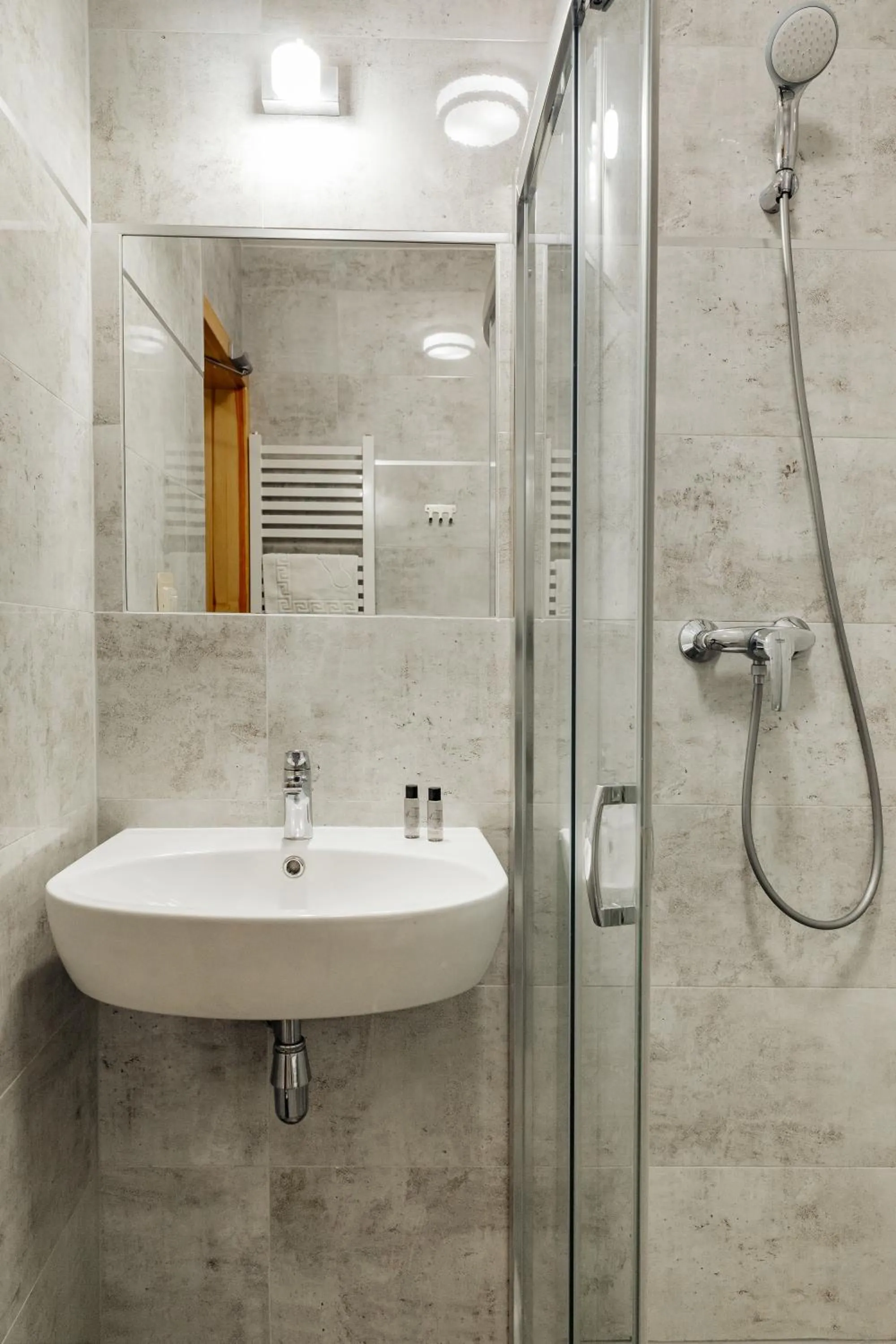 Bathroom in Arcus Premium Hostel