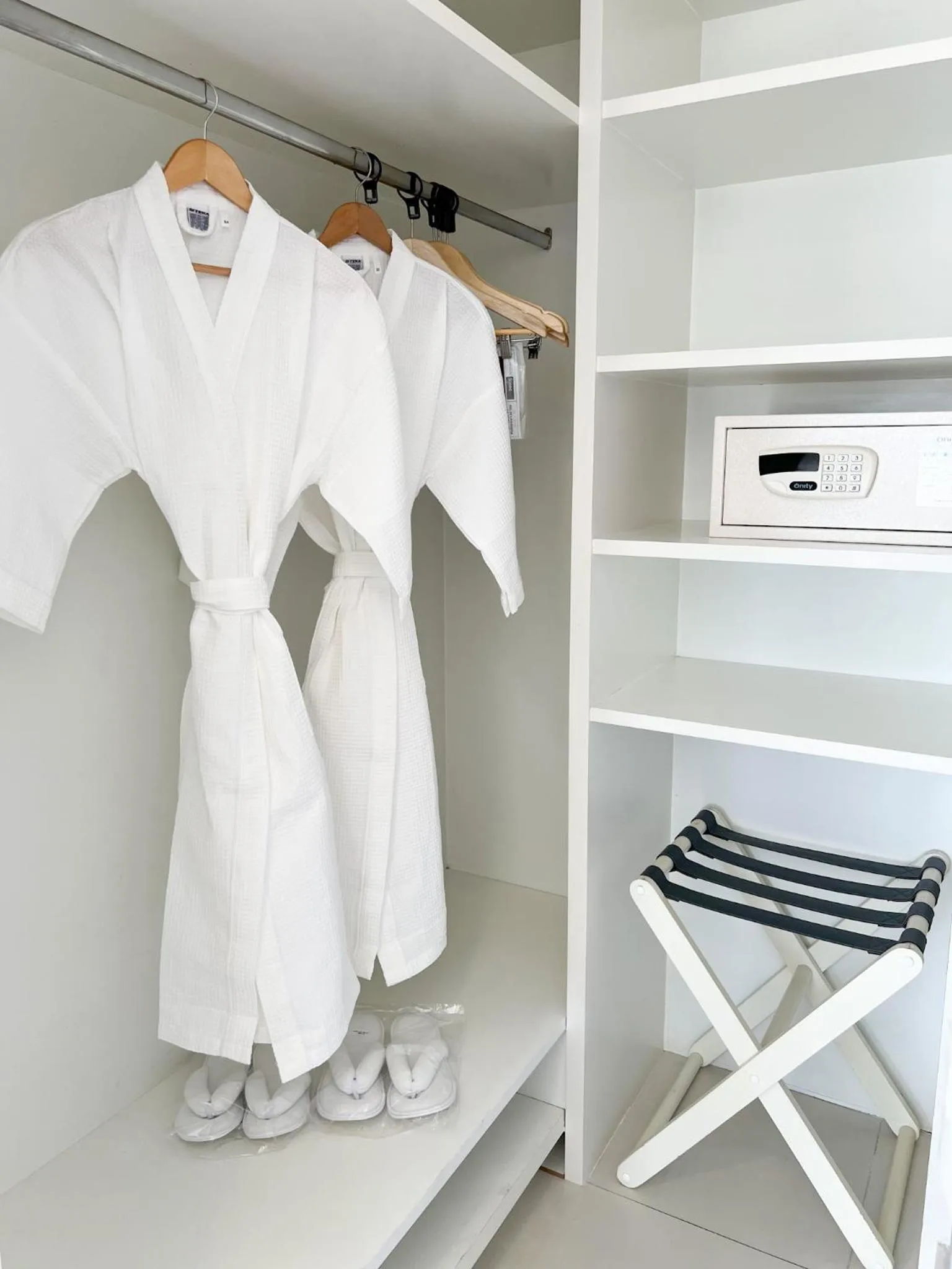 wardrobe in CDesign Hotel