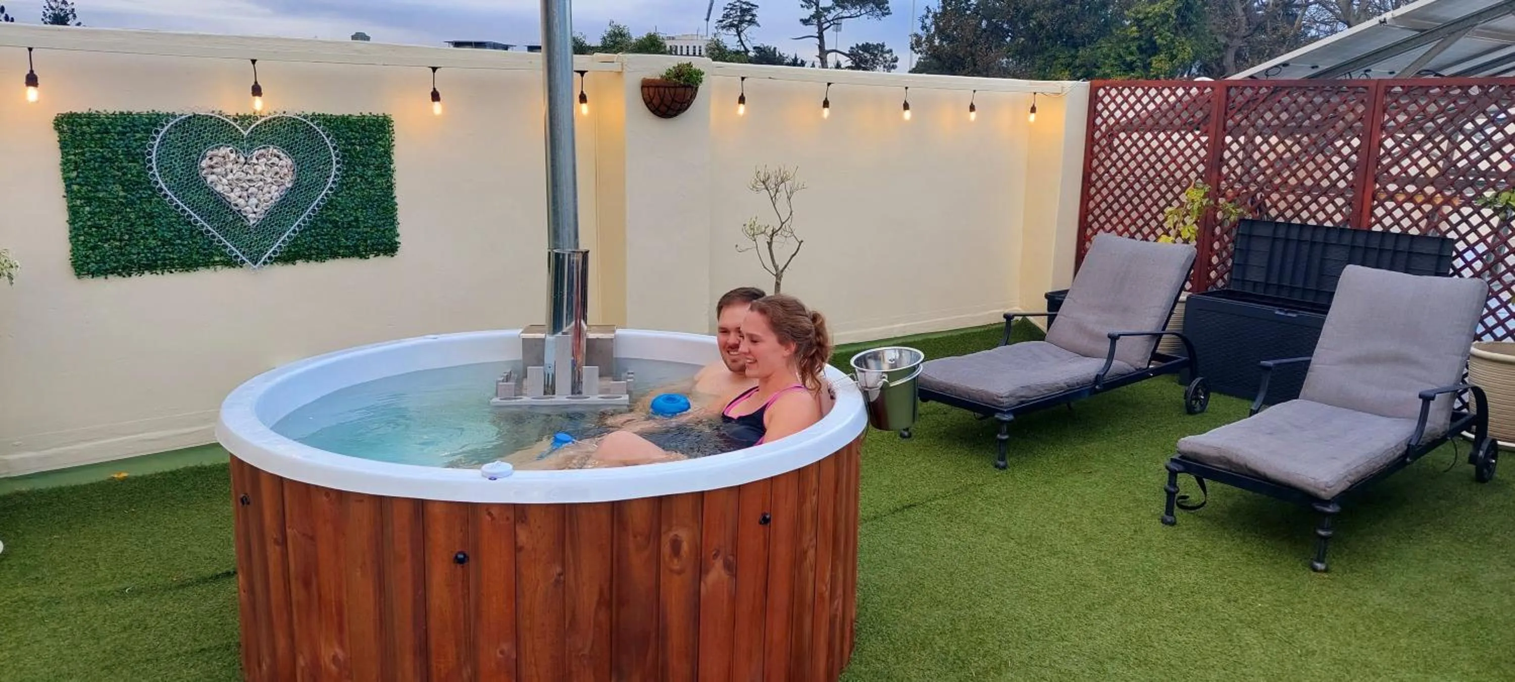 Hot Tub in Riversong Guest House