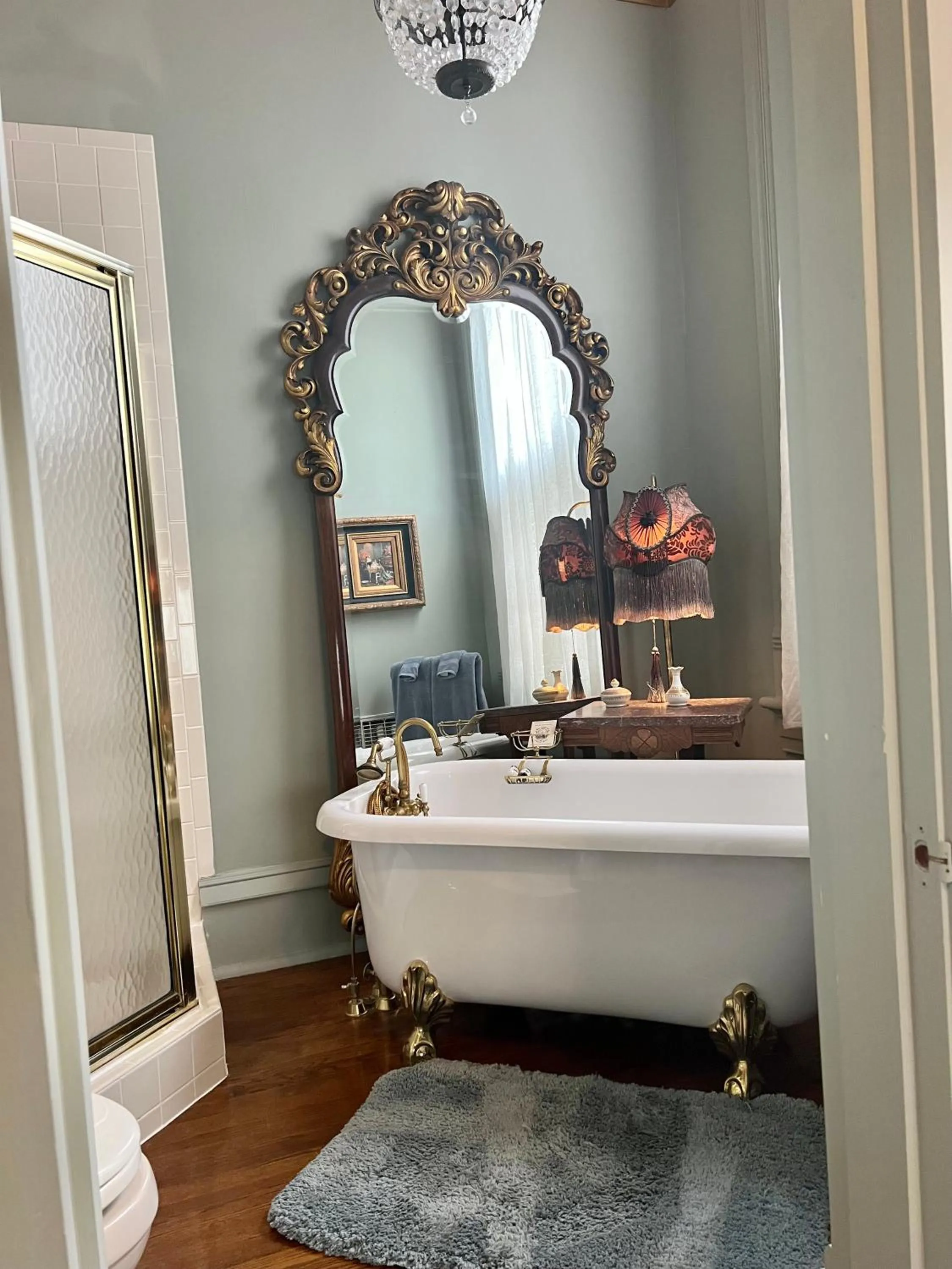 Bathroom in The Empress of Little Rock